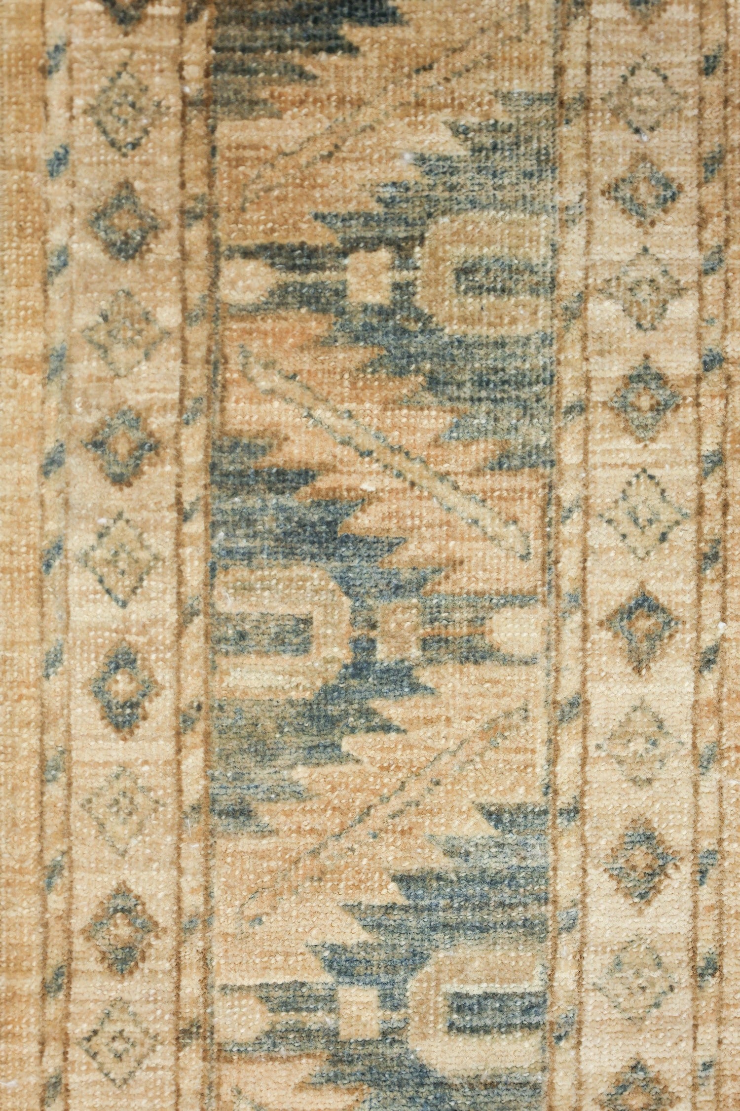 Kazak Handwoven Tribal Rug, J49607