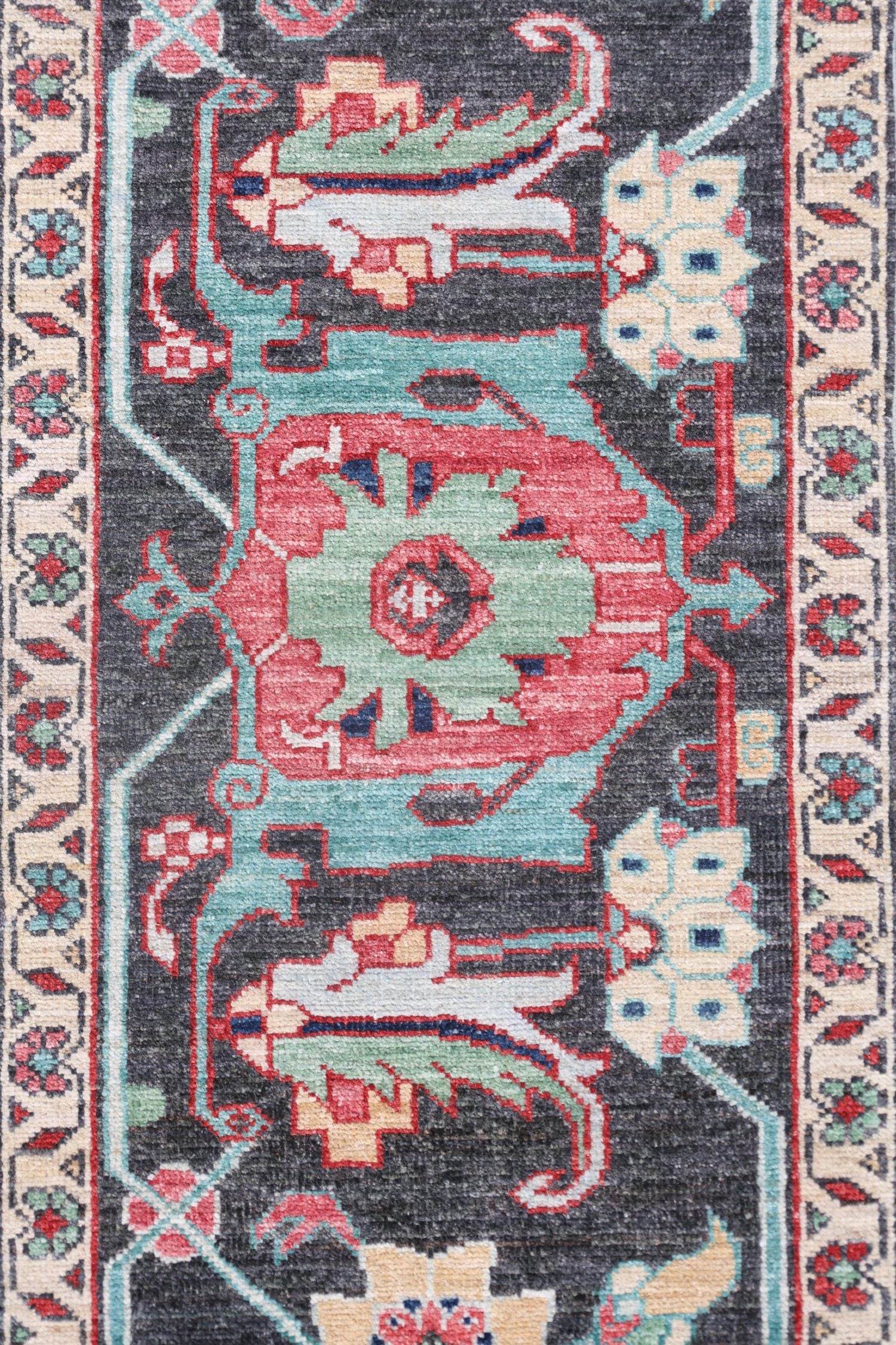 Heriz Handwoven Tribal Rug, J74880