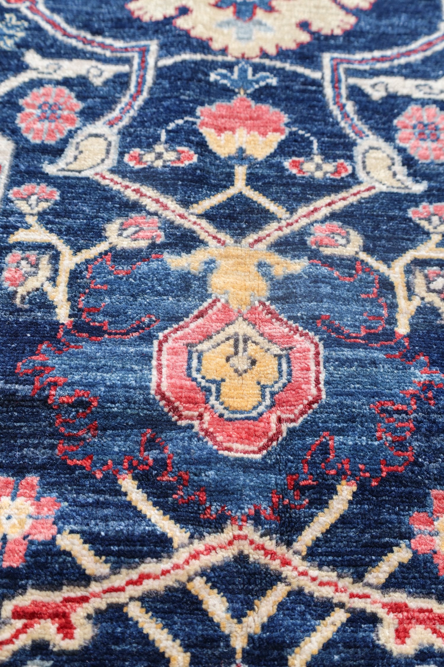 Arabesque Bijar Handwoven Tribal Rug, J74911