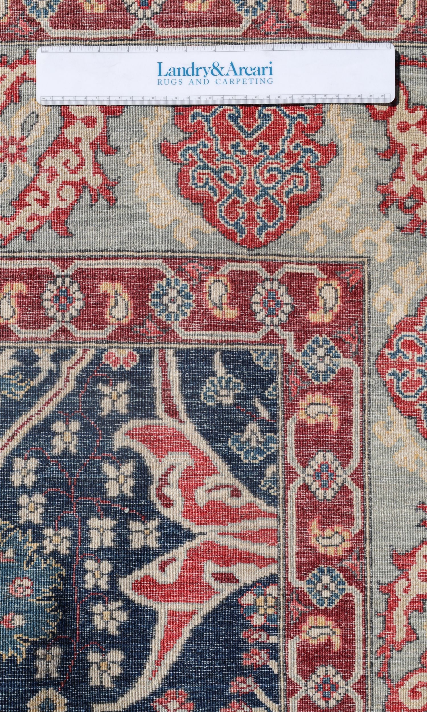 Arabesque Bijar Handwoven Tribal Rug, J74911