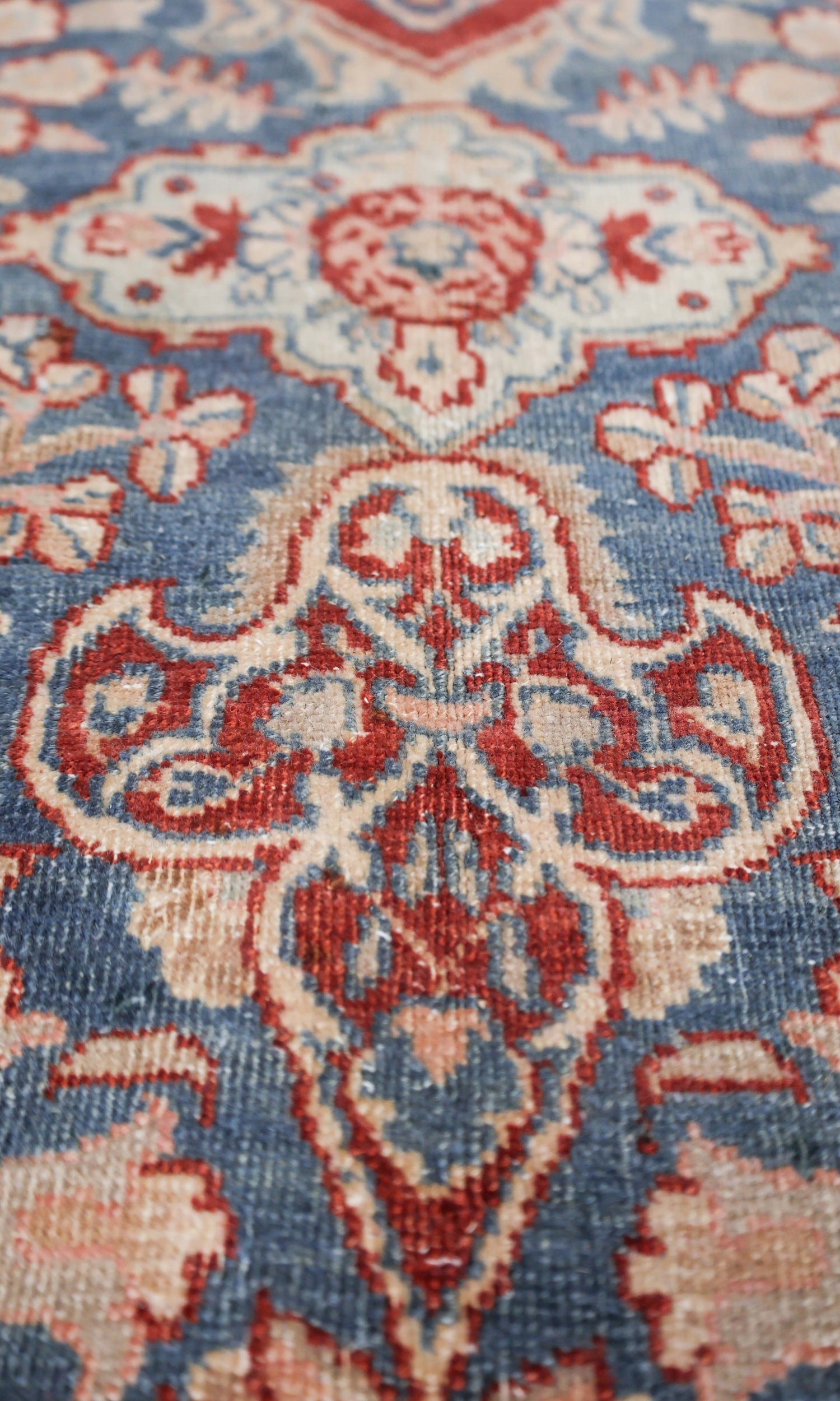 Antique Ekbatan Handwoven Traditional Rug, JF6885