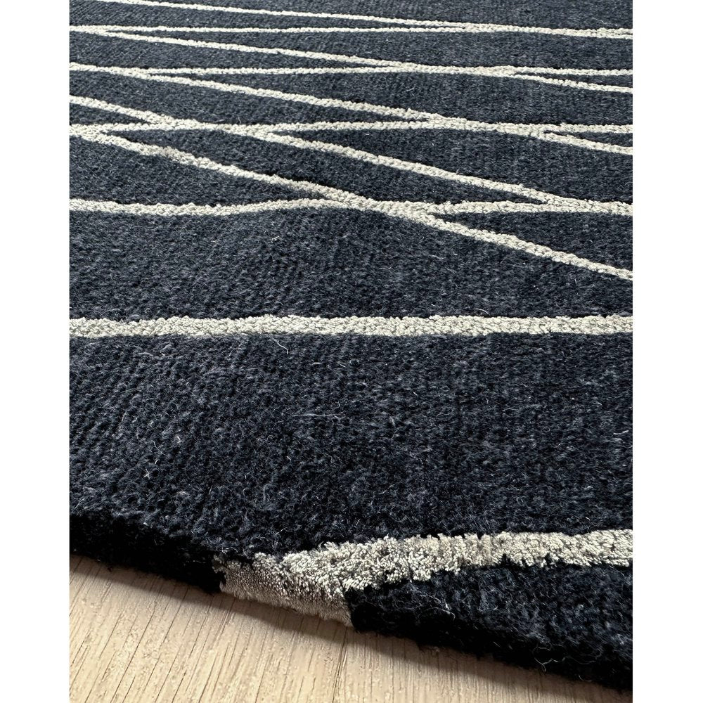 Foundations Collection Radiance Handwoven Contemporary Rug