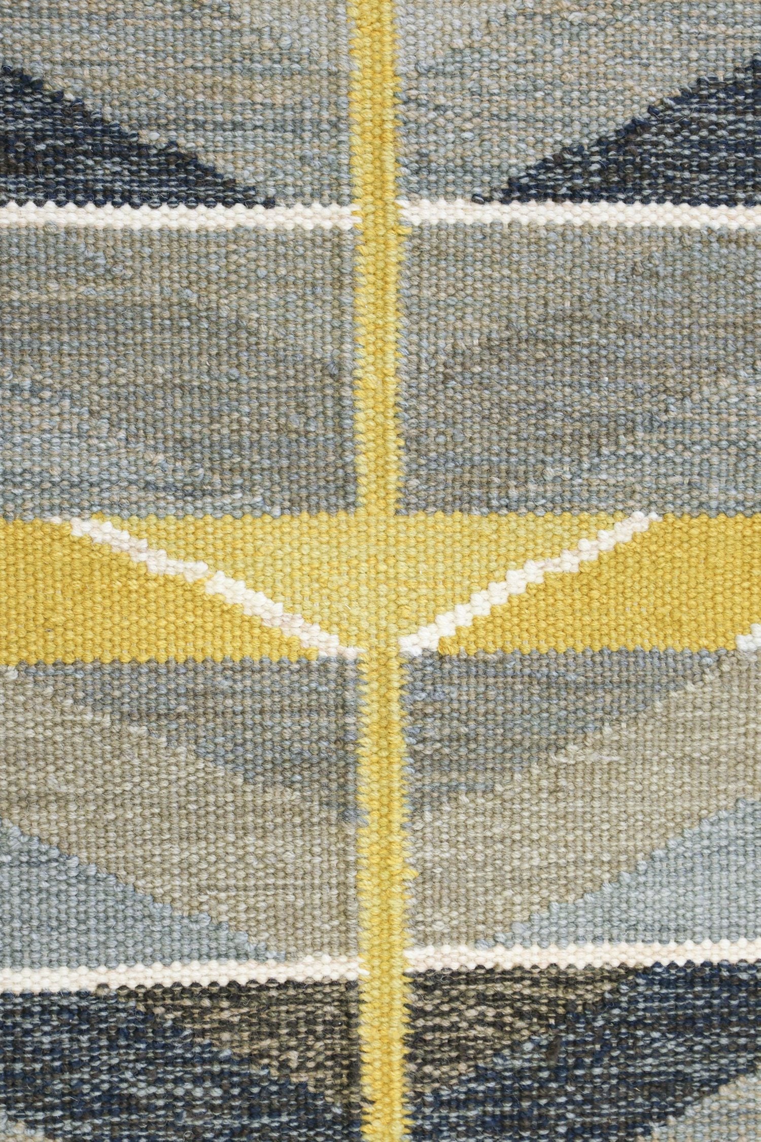 Scandinavian Handwoven Contemporary Rug, J75780