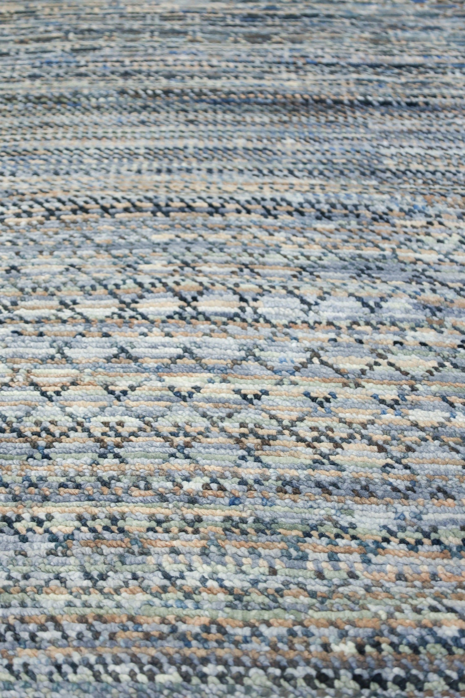 Sun & Sand Handwoven Contemporary Rug, J76116