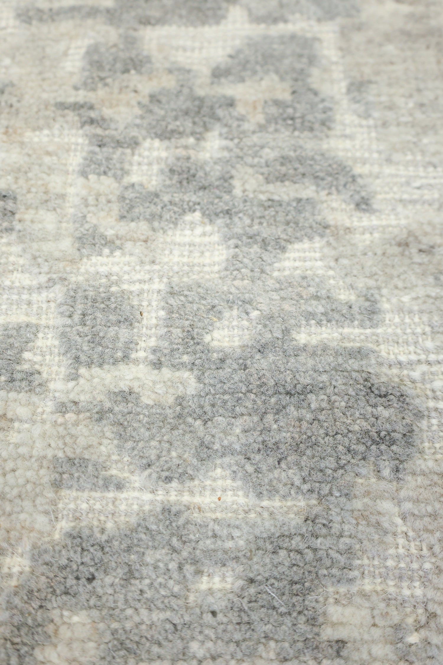 Tileston Handwoven Contemporary Rug, J75774