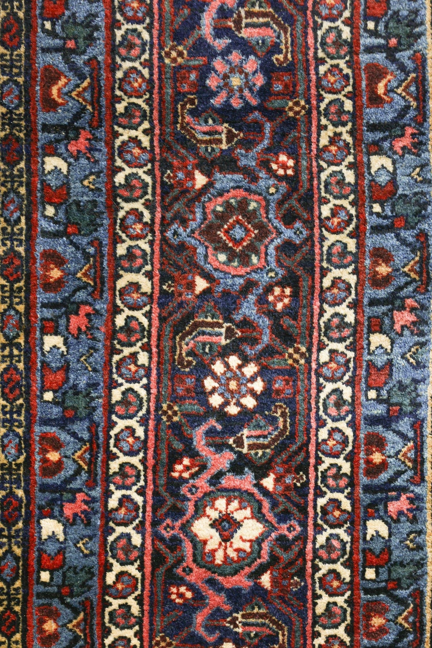 Antique Bijar Handwoven Traditional Rug, J70415