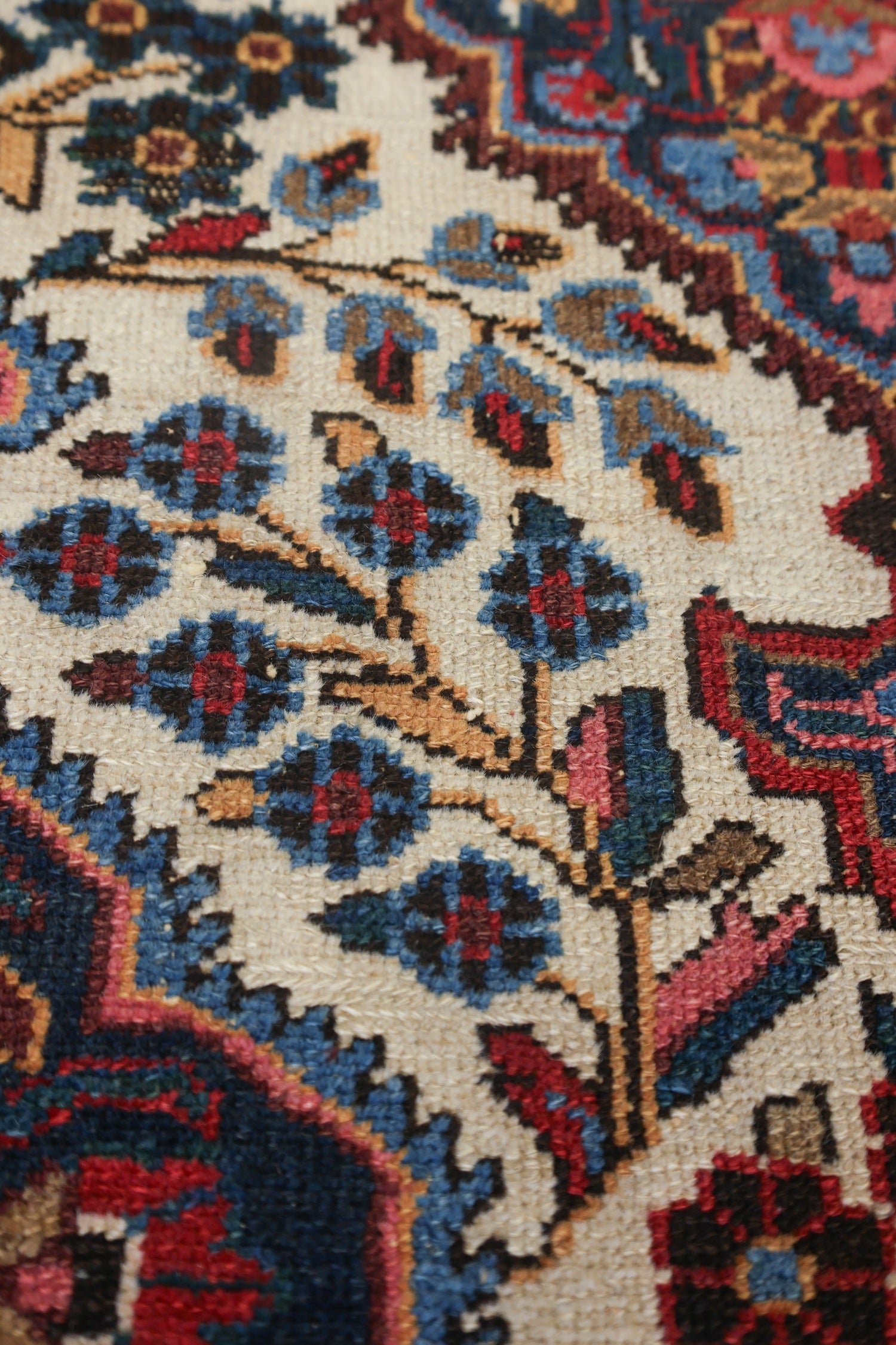 Antique Dargazine Handwoven Traditional Rug, J73944