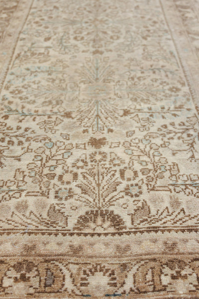 Vintage Dargazine Handwoven Traditional Rug, J73842