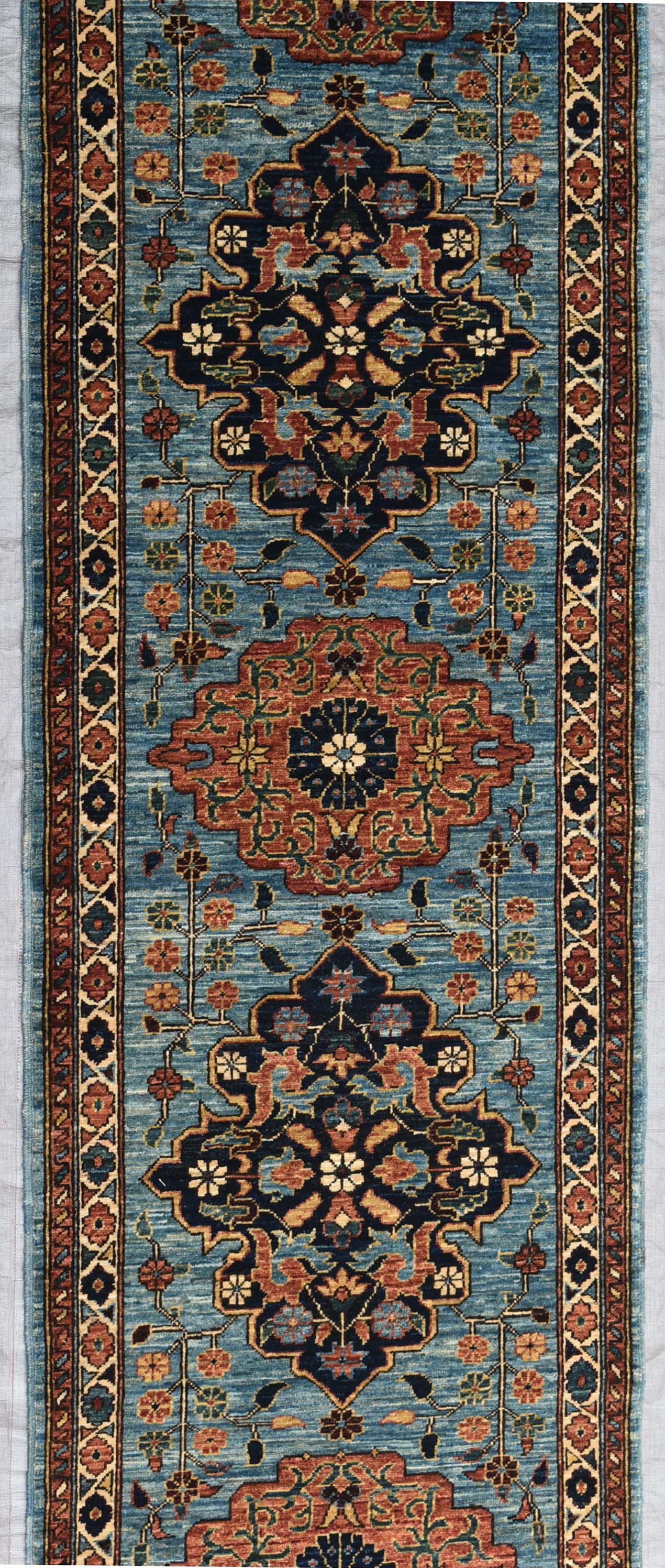 Ferahan Handwoven Traditional Rug, J73895