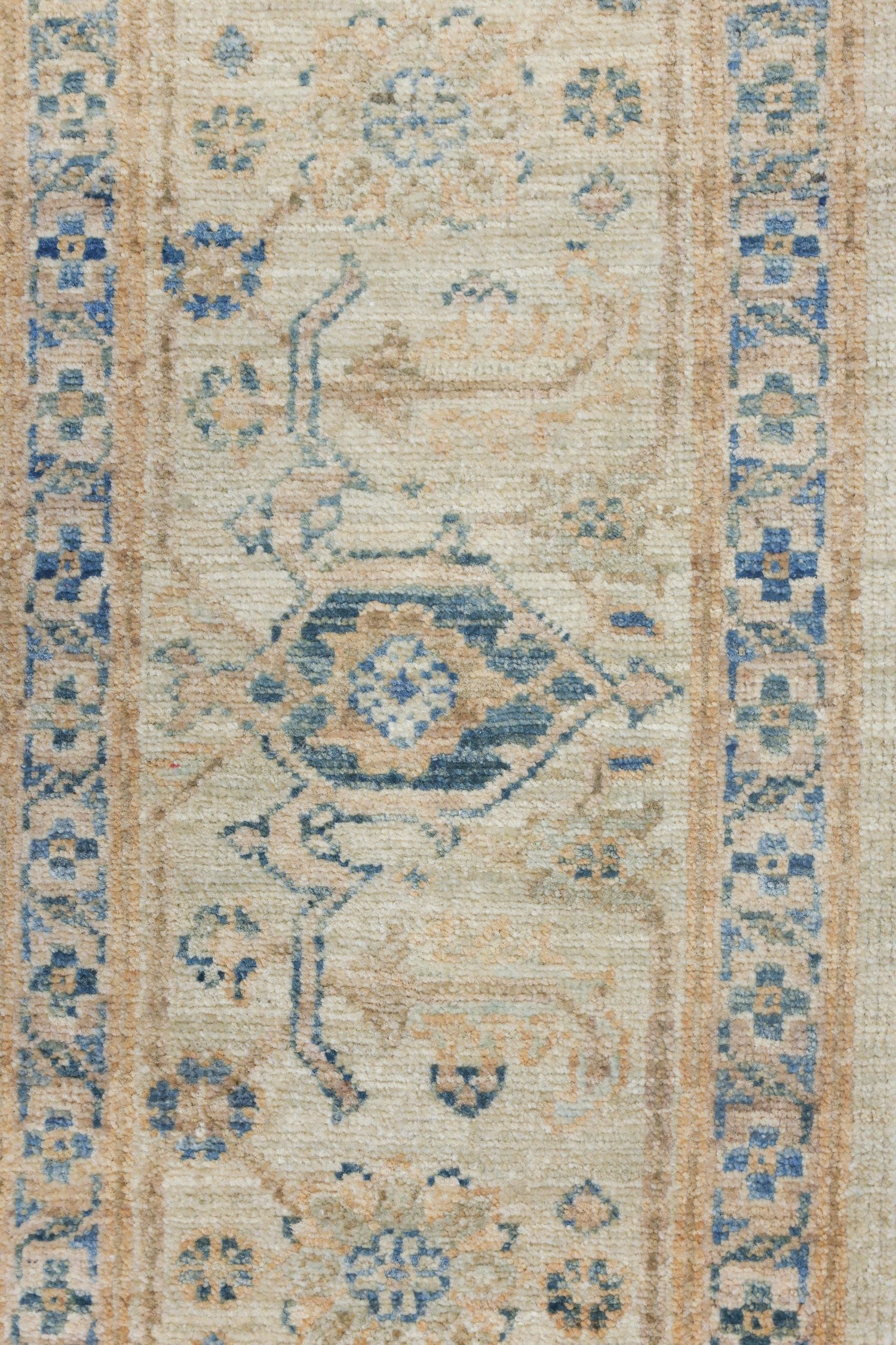 Ferahan Handwoven Traditional Rug, J73942