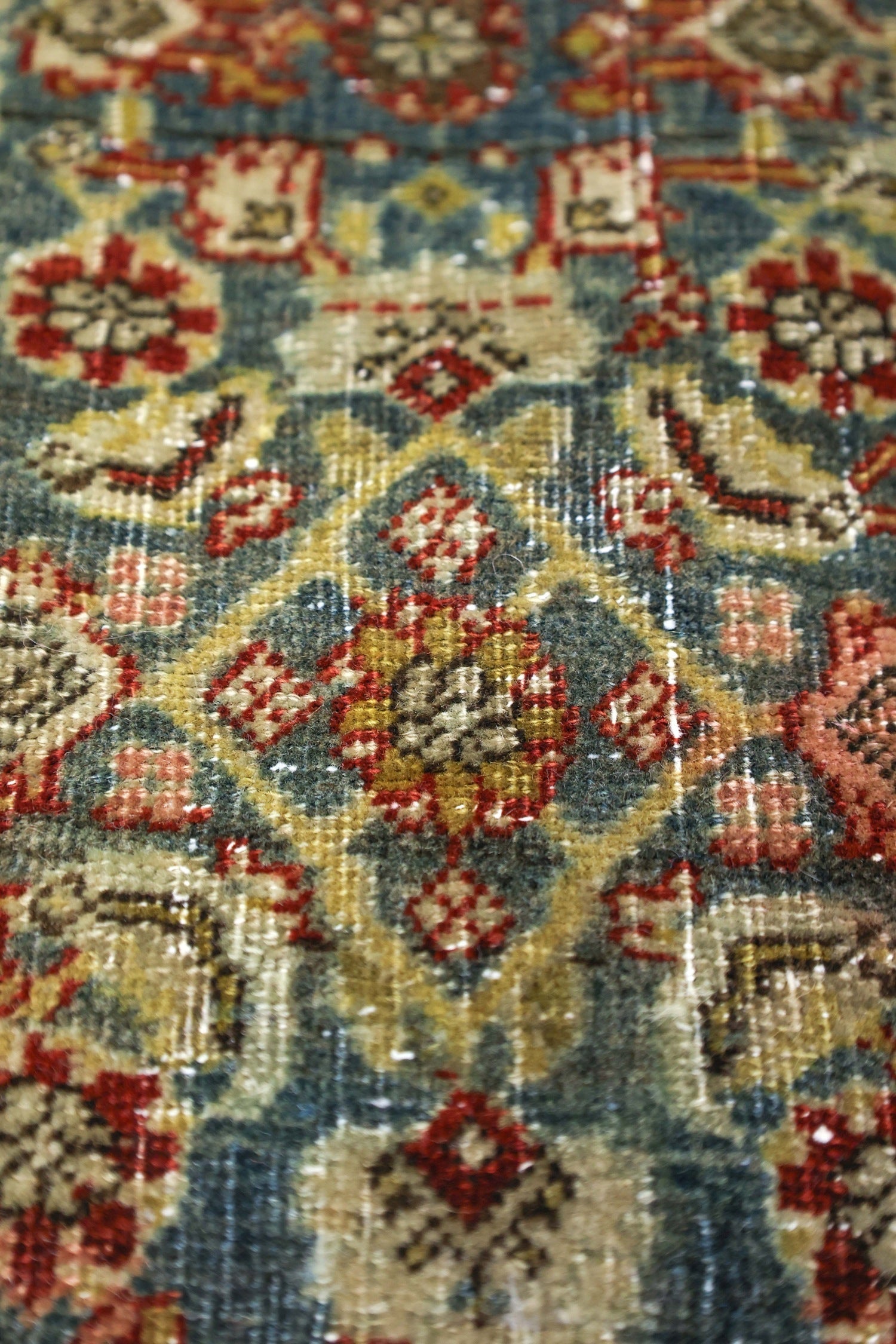 Vintage Helvai Bijar Handwoven Traditional Rug, J75671