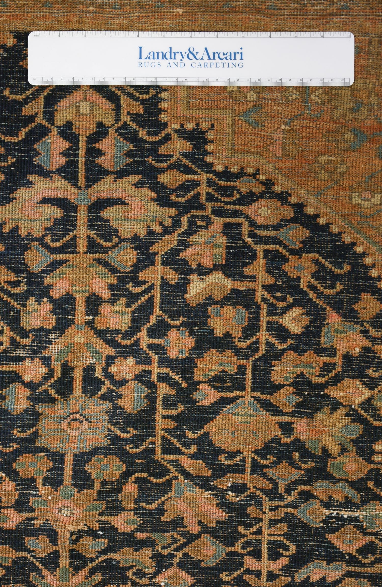 Antique Jozan Sarouk Handwoven Traditional Rug, J75290