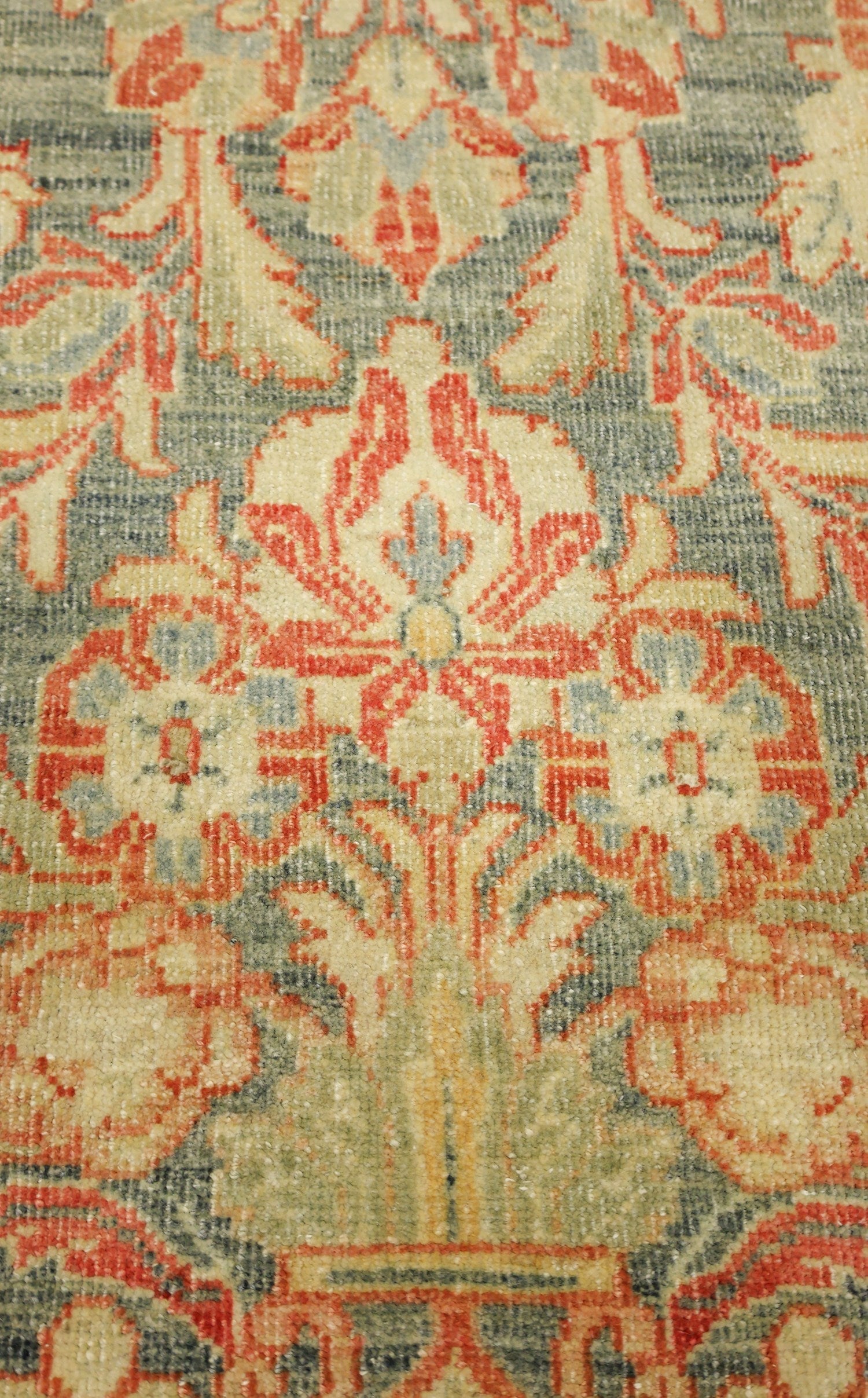 Vintage Jozanne Sarouk Handwoven Traditional Rug, J69094