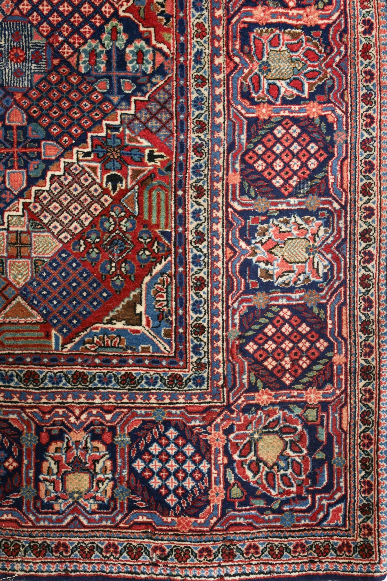 Antique Kashan Handwoven Traditional Rug, J69261