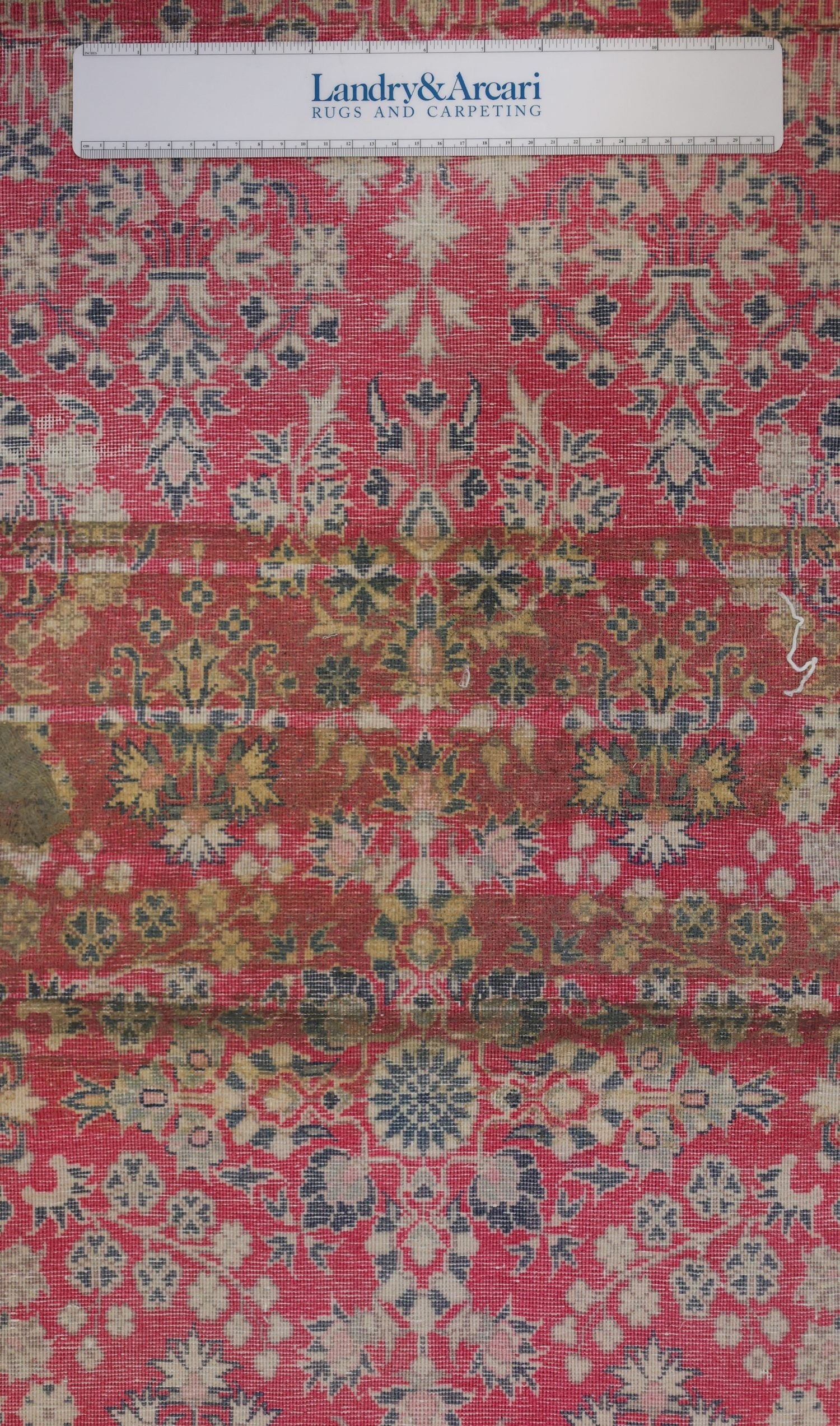 Vintage Kashan Handwoven Traditional Rug, J76720