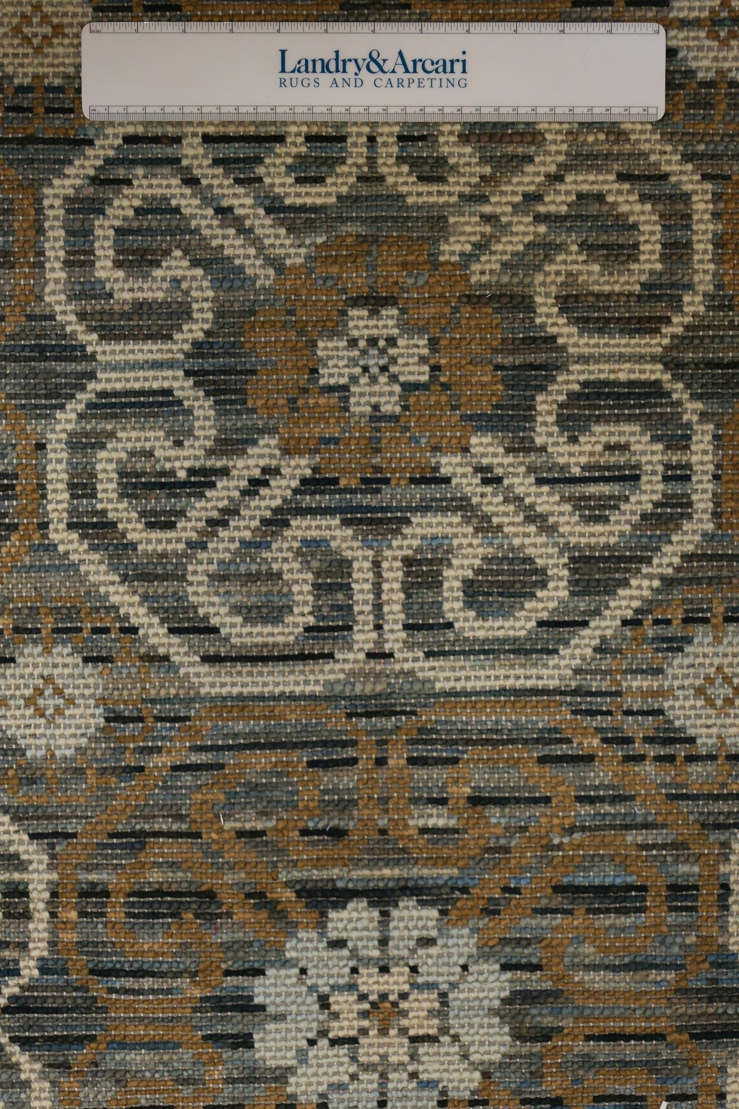 Khotan Handwoven Traditional Rug, J76142