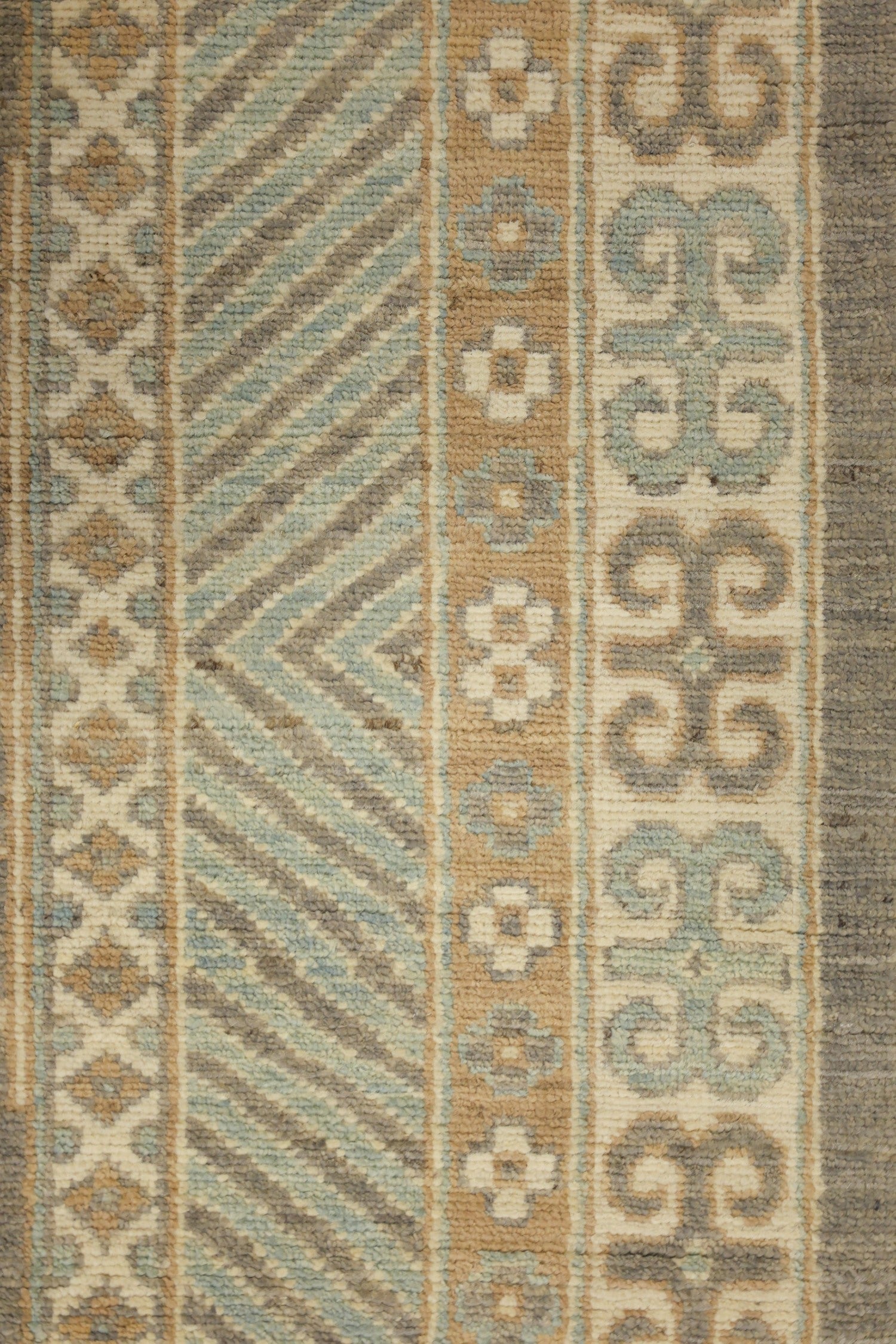 Khotan Handwoven Traditional Rug, J76499