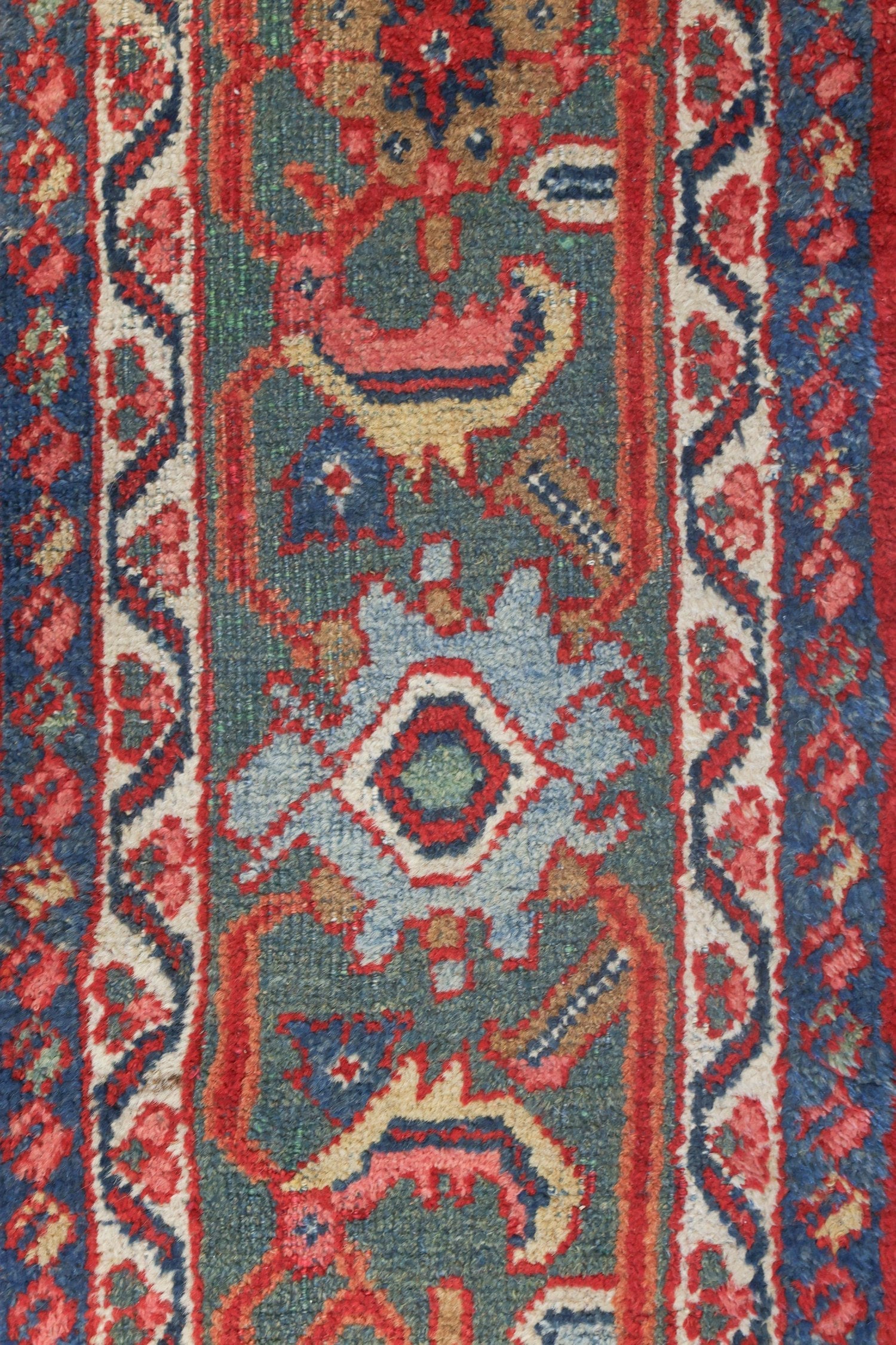 Vintage Mahal Handwoven Traditional Rug, J73972