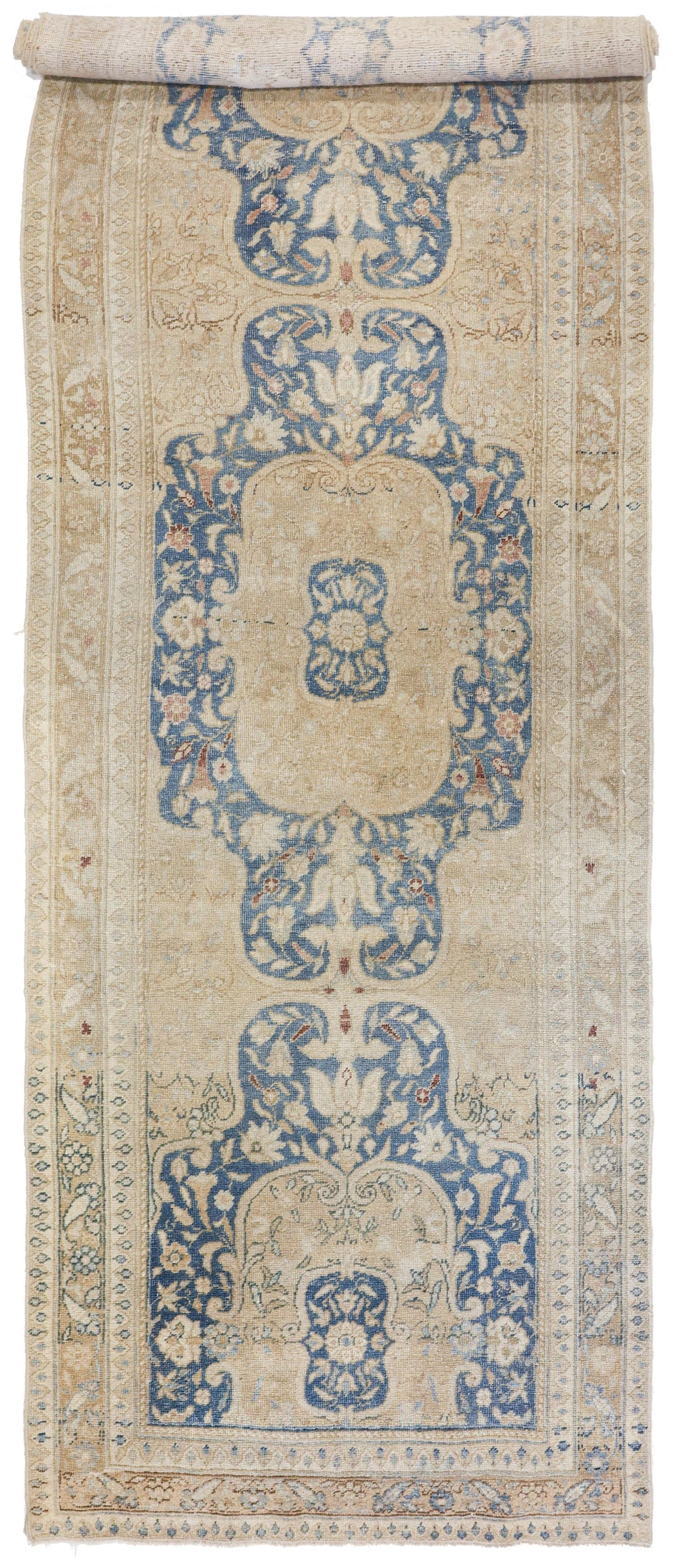 Vintage Mahal Handwoven Traditional Rug