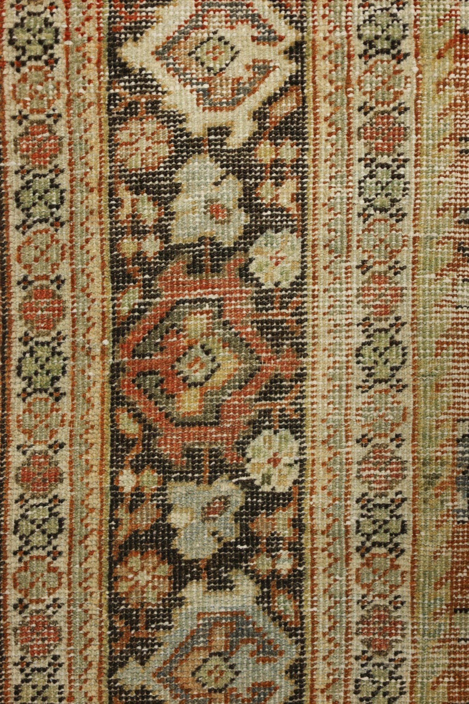 Vintage Mahal Handwoven Traditional Rug, J70414