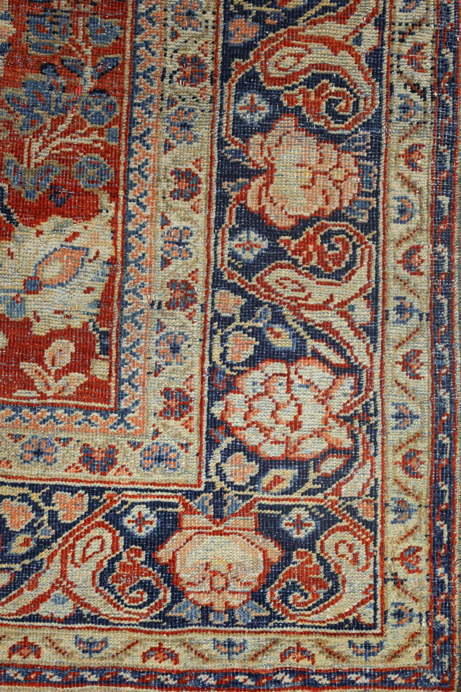 Vintage Mahal Handwoven Traditional Rug, J73095