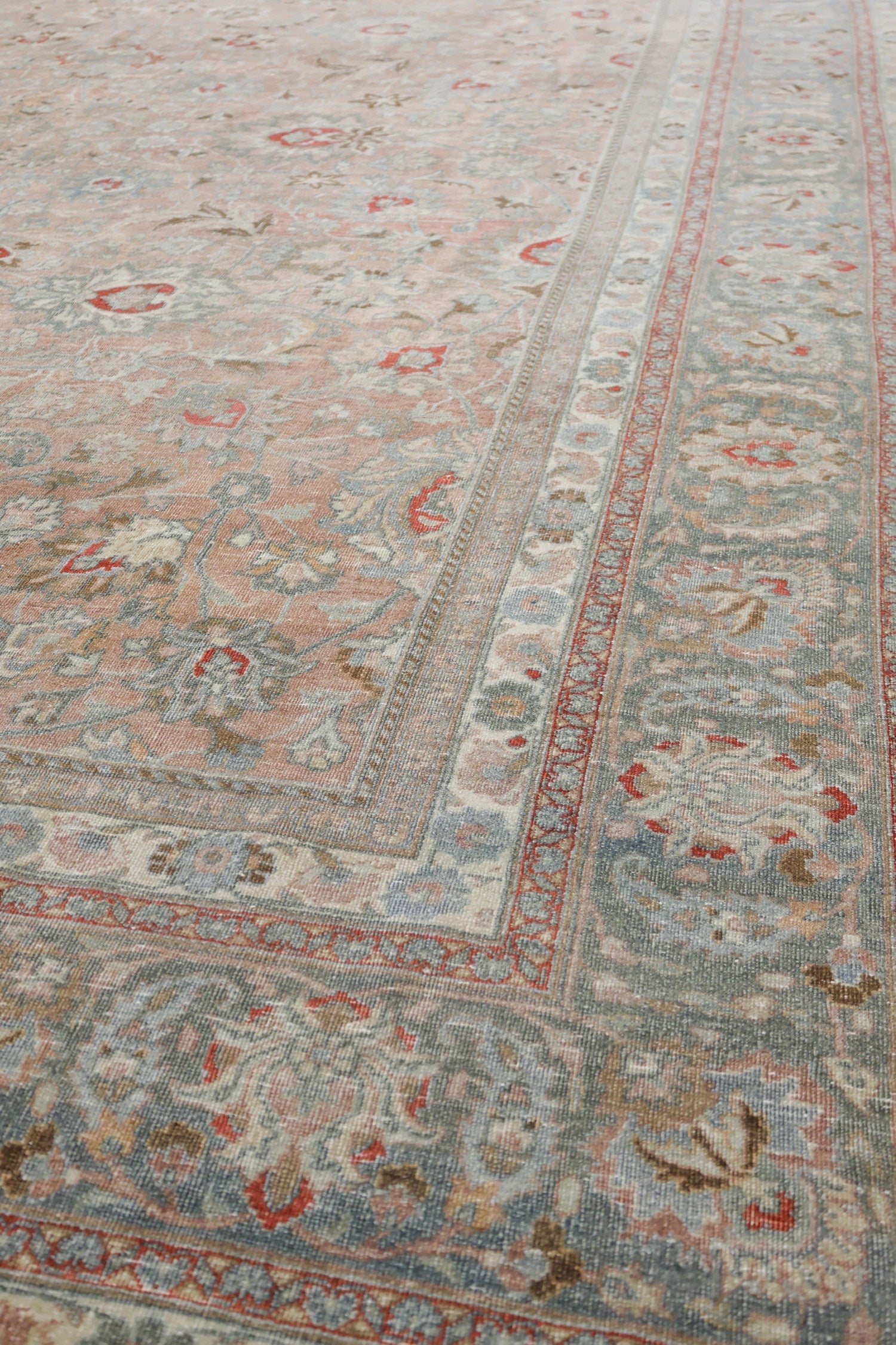 Vintage Mashad Handwoven Traditional Rug, J70713