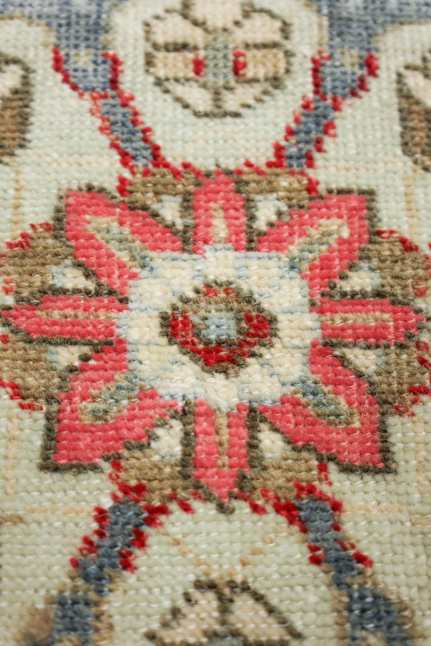 Vintage Mashad Handwoven Traditional Rug, J76655