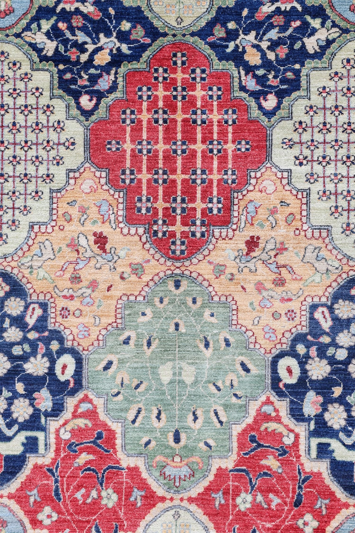 Mohtasham Handwoven Traditional Rug, J74829