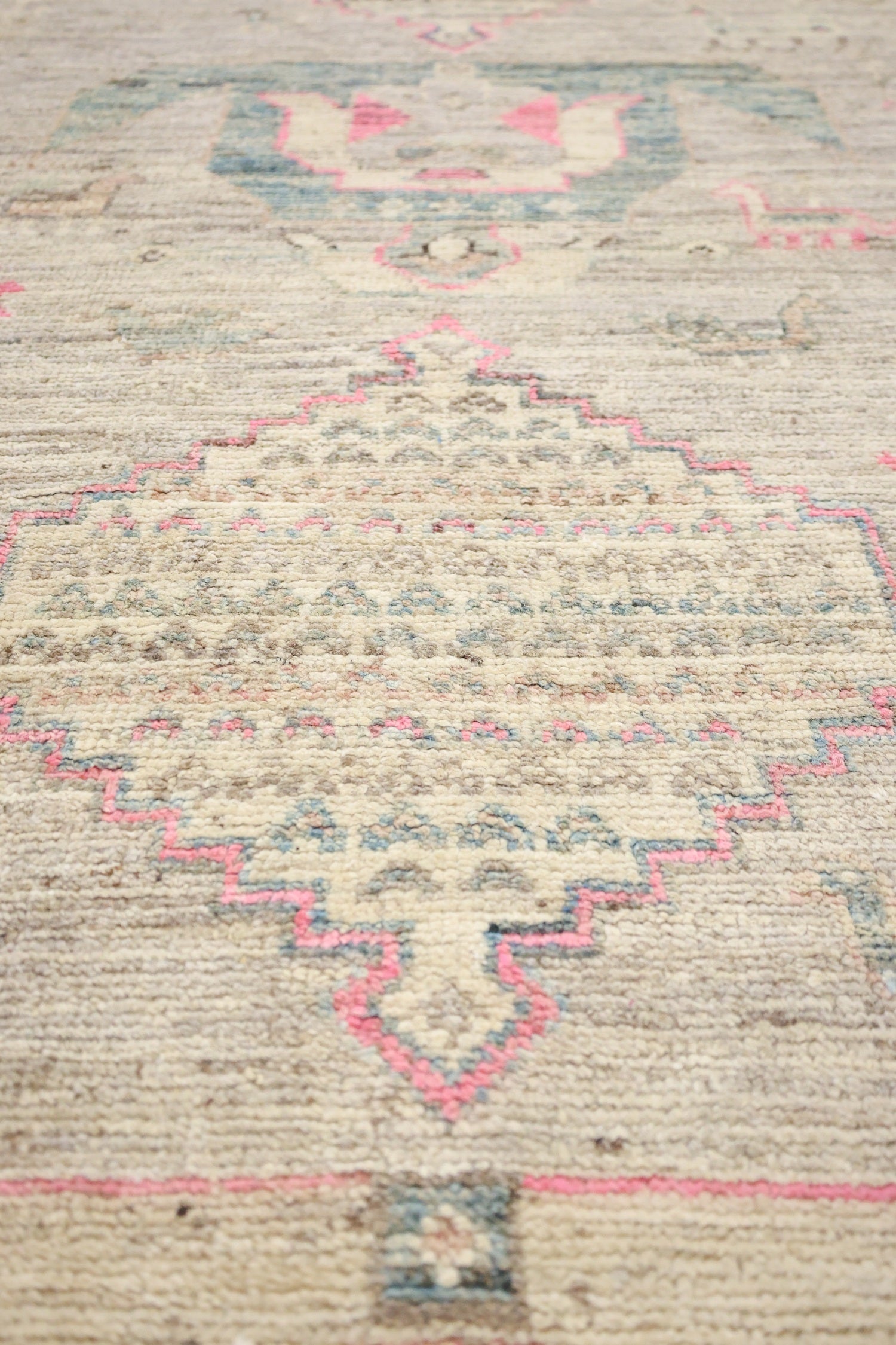 Oushak Handwoven Traditional Rug, J70507