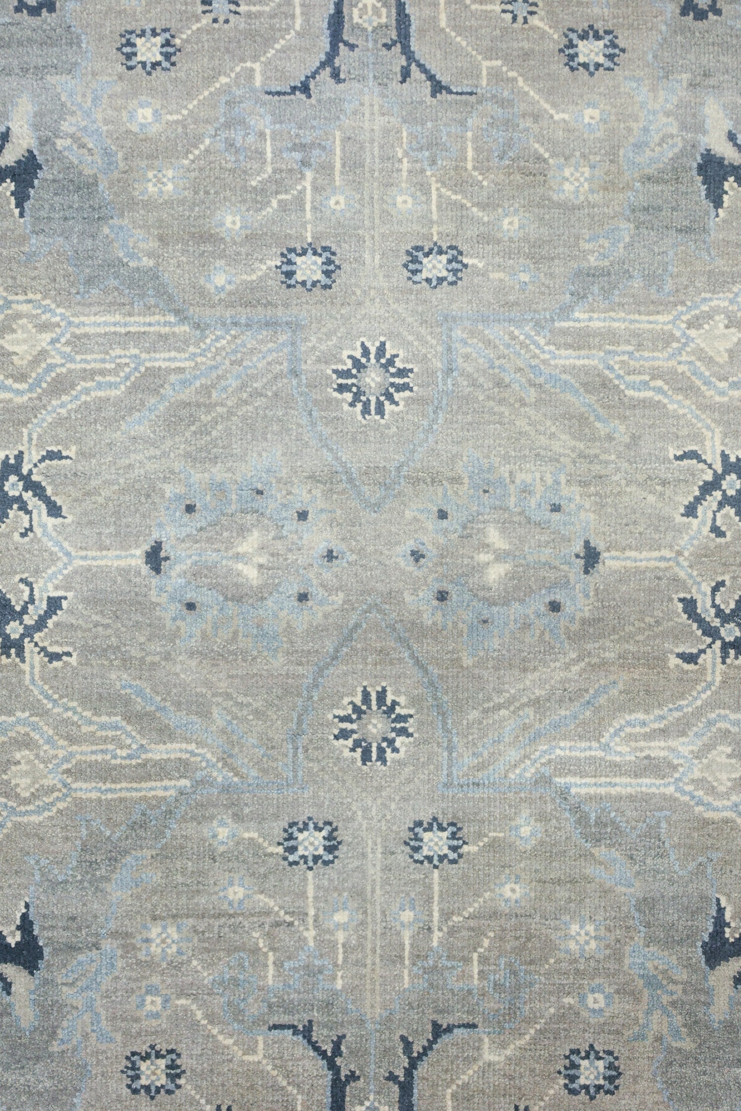 Oushak Handwoven Traditional Rug, J73798