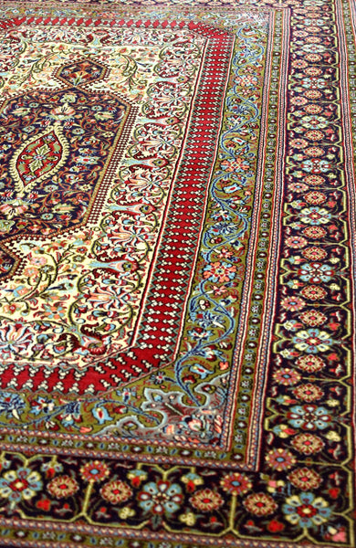 Vintage Qum Handwoven Traditional Rug, J69559