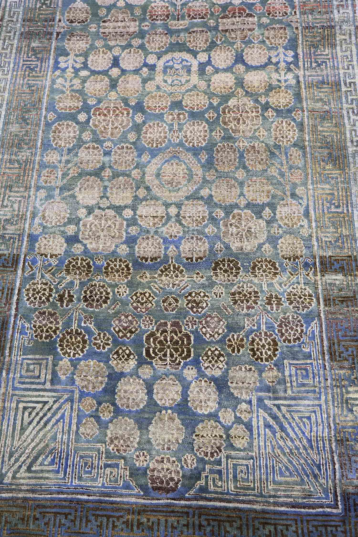 Samarkand Handwoven Traditional Rug, J77142