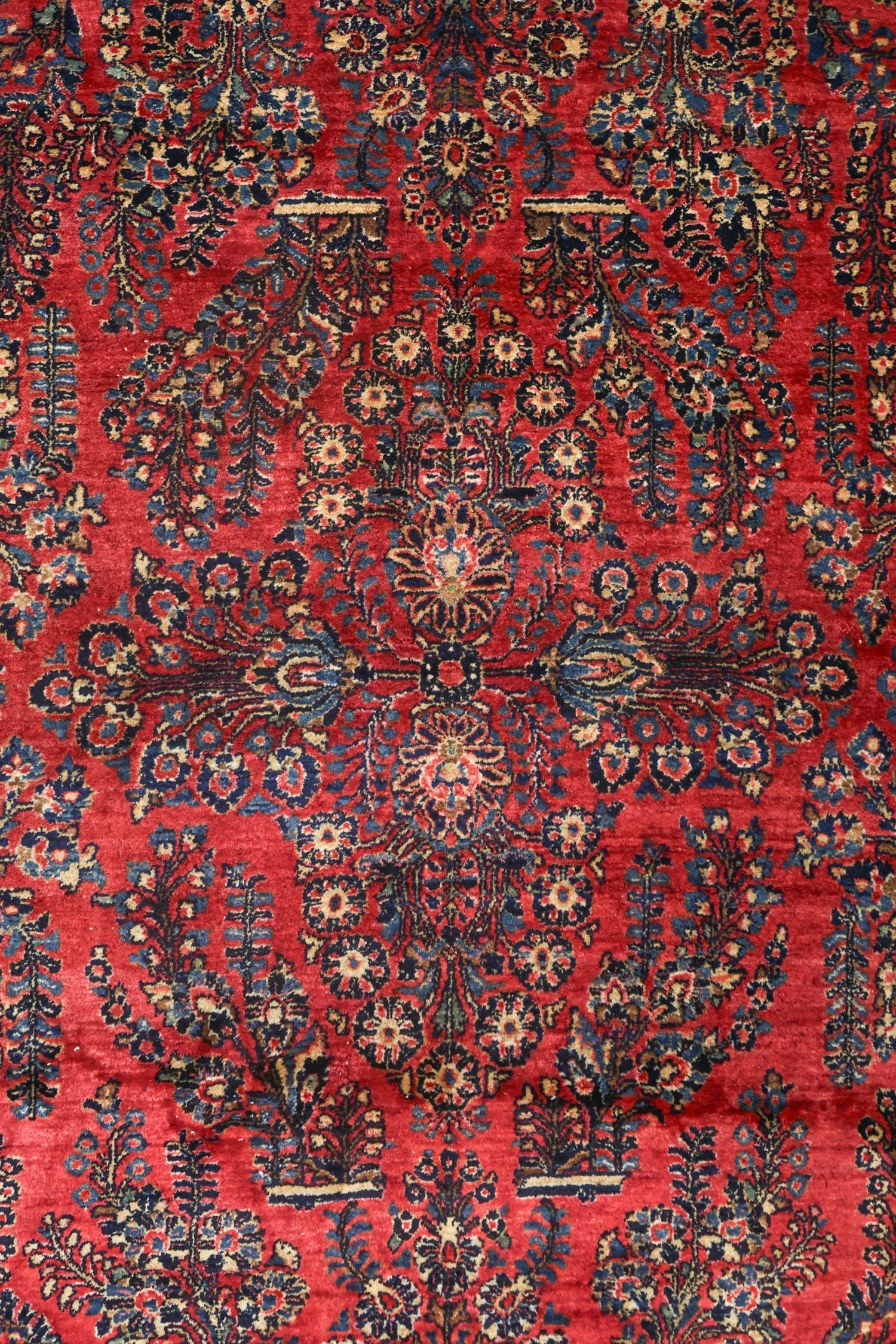 Antique Sarouk Handwoven Traditional Rug, JF8708