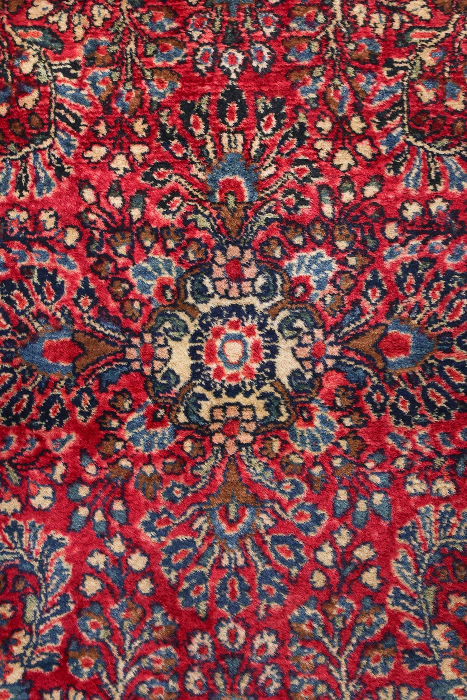 Antique Sarouk Handwoven Traditional Rug, JF8739