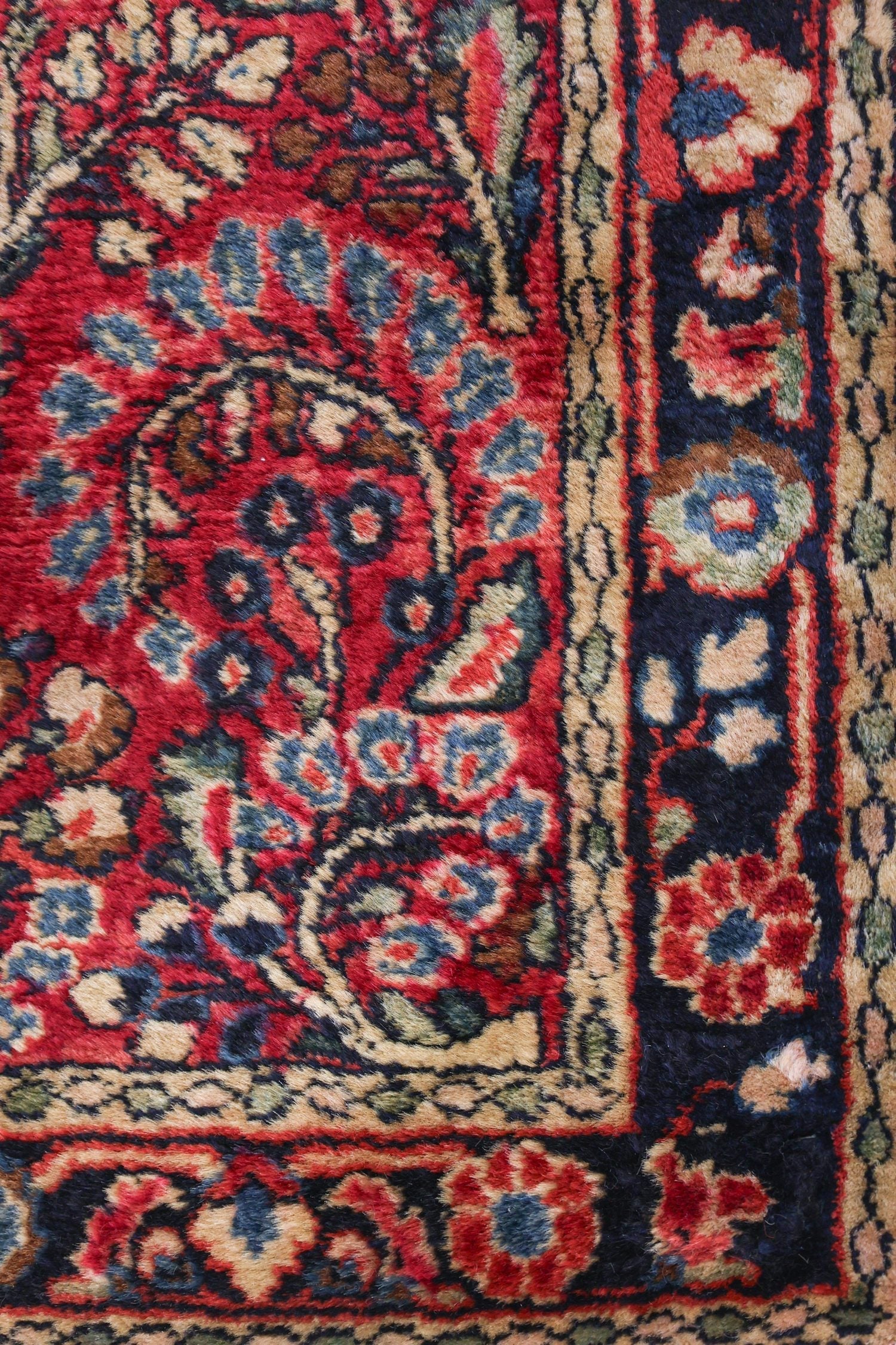 Antique Sarouk Handwoven Traditional Rug, JF8739