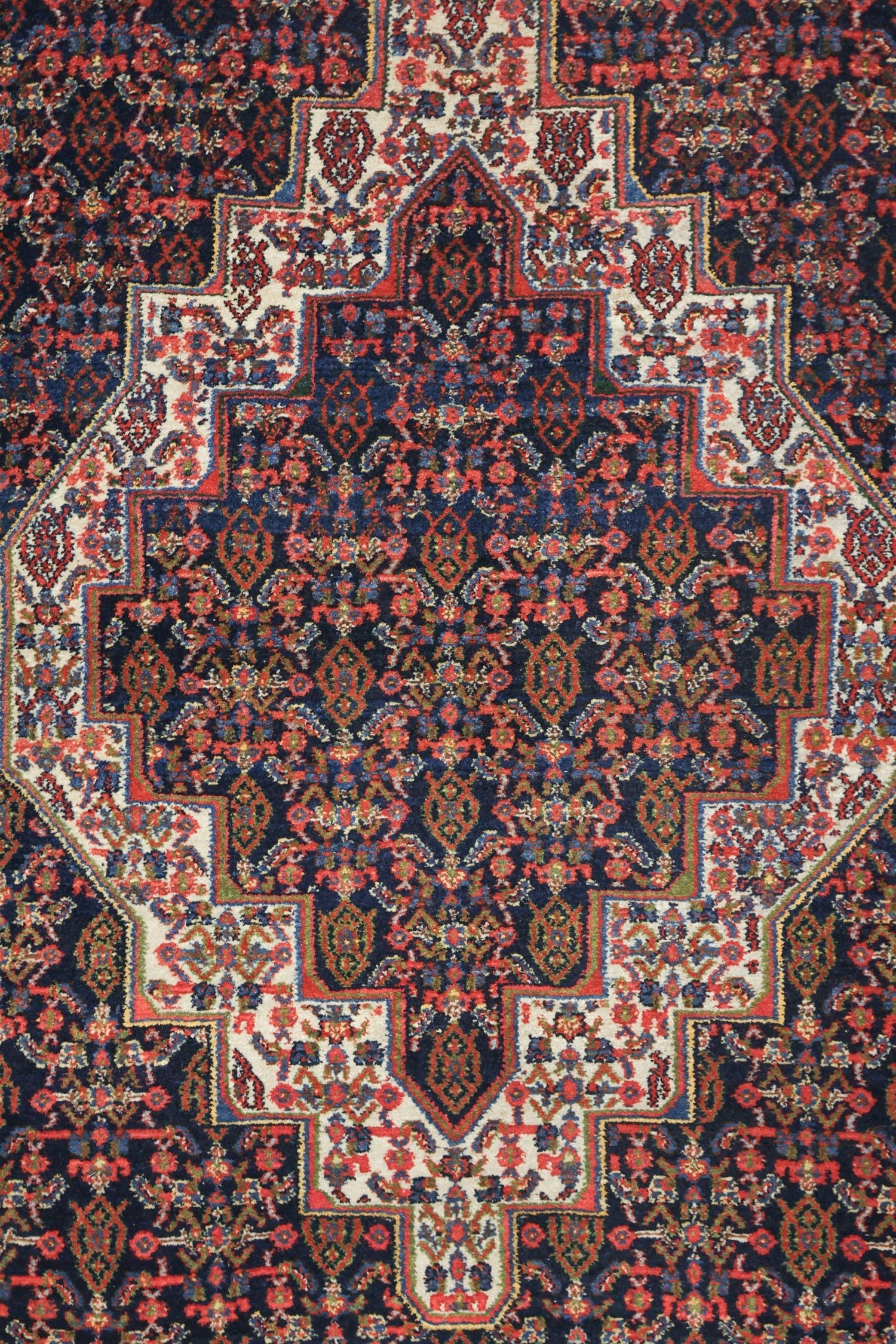 Antique Senneh Handwoven Traditional Rug, J76411