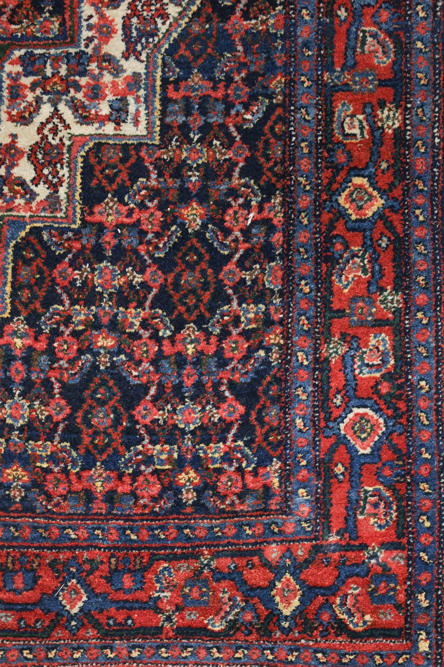 Antique Senneh Handwoven Traditional Rug, J76411