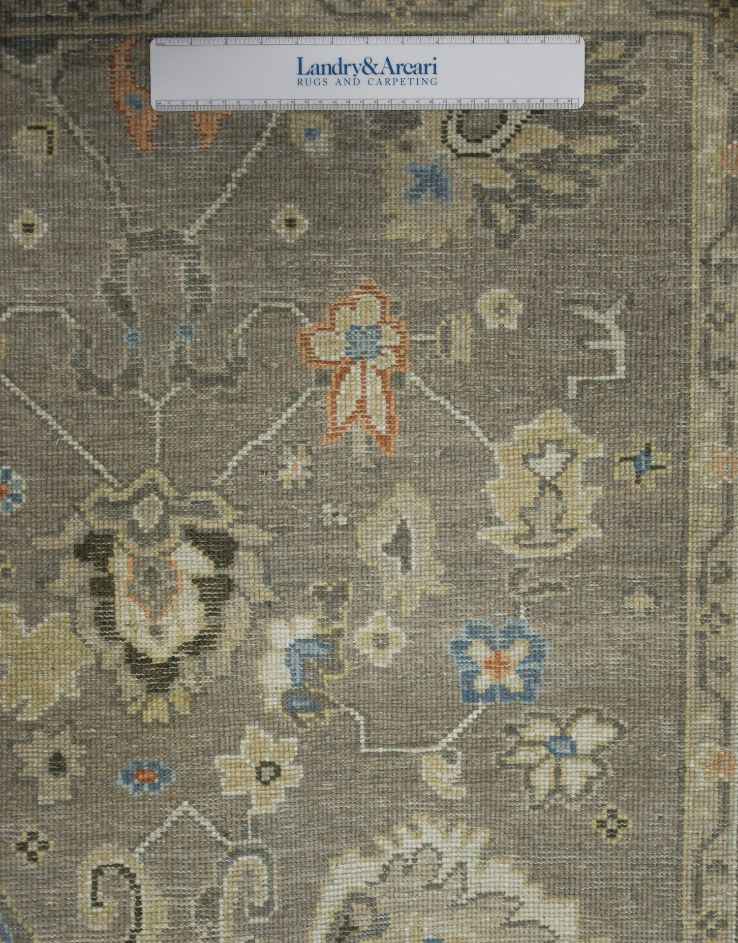 Sultanabad Handwoven Traditional Rug, J75771