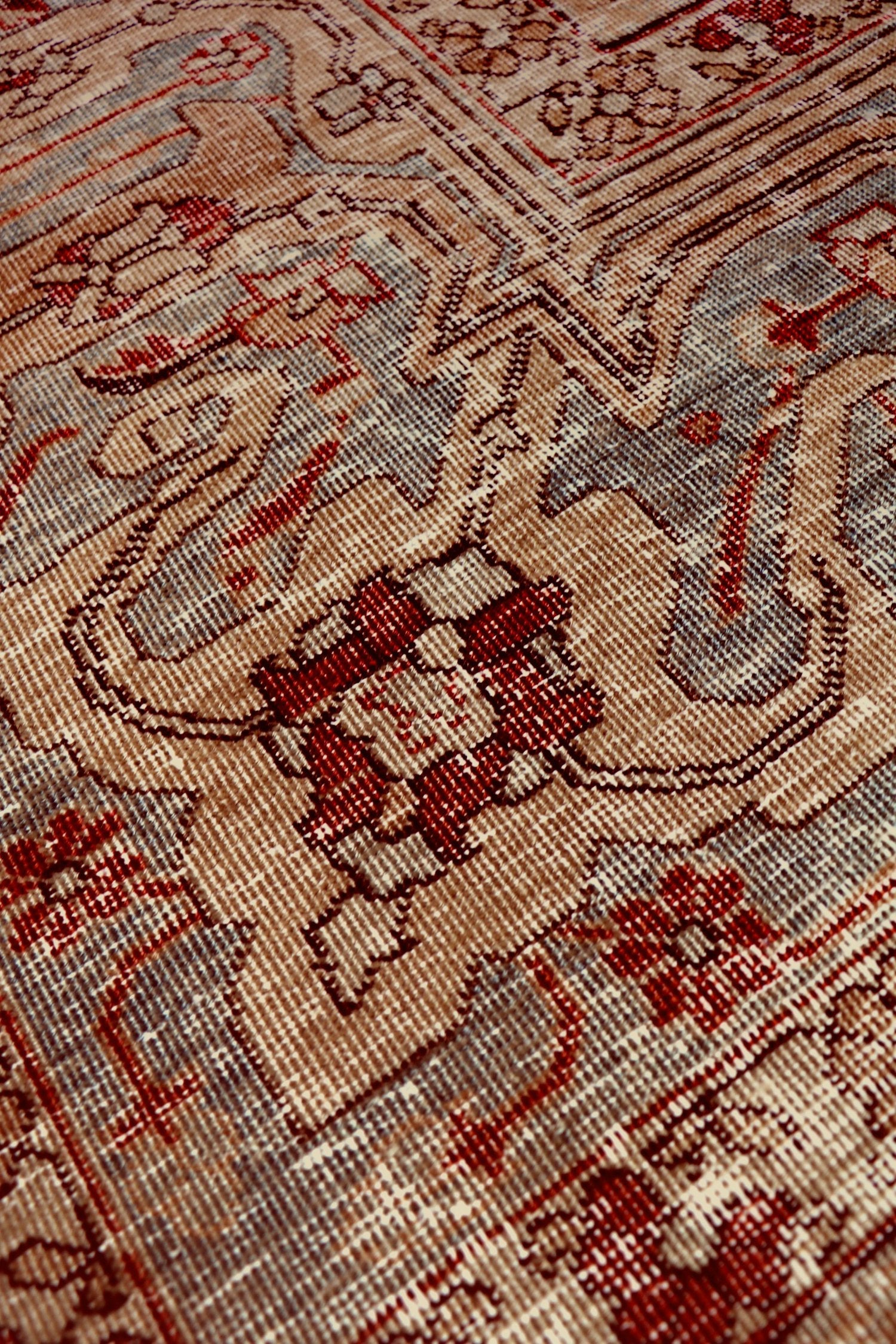 Vintage Tabriz Handwoven Traditional Rug, J68311