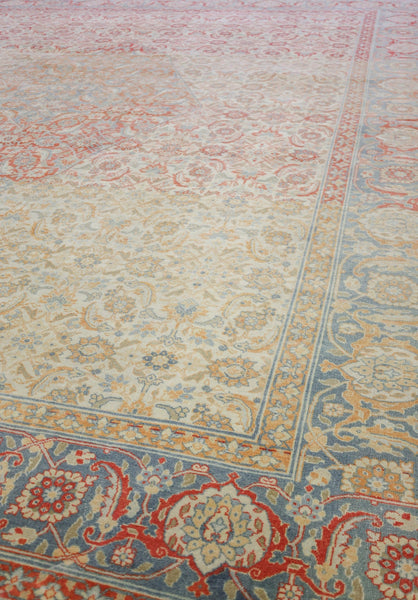 Vintage Tabriz Handwoven Traditional Rug, J73403