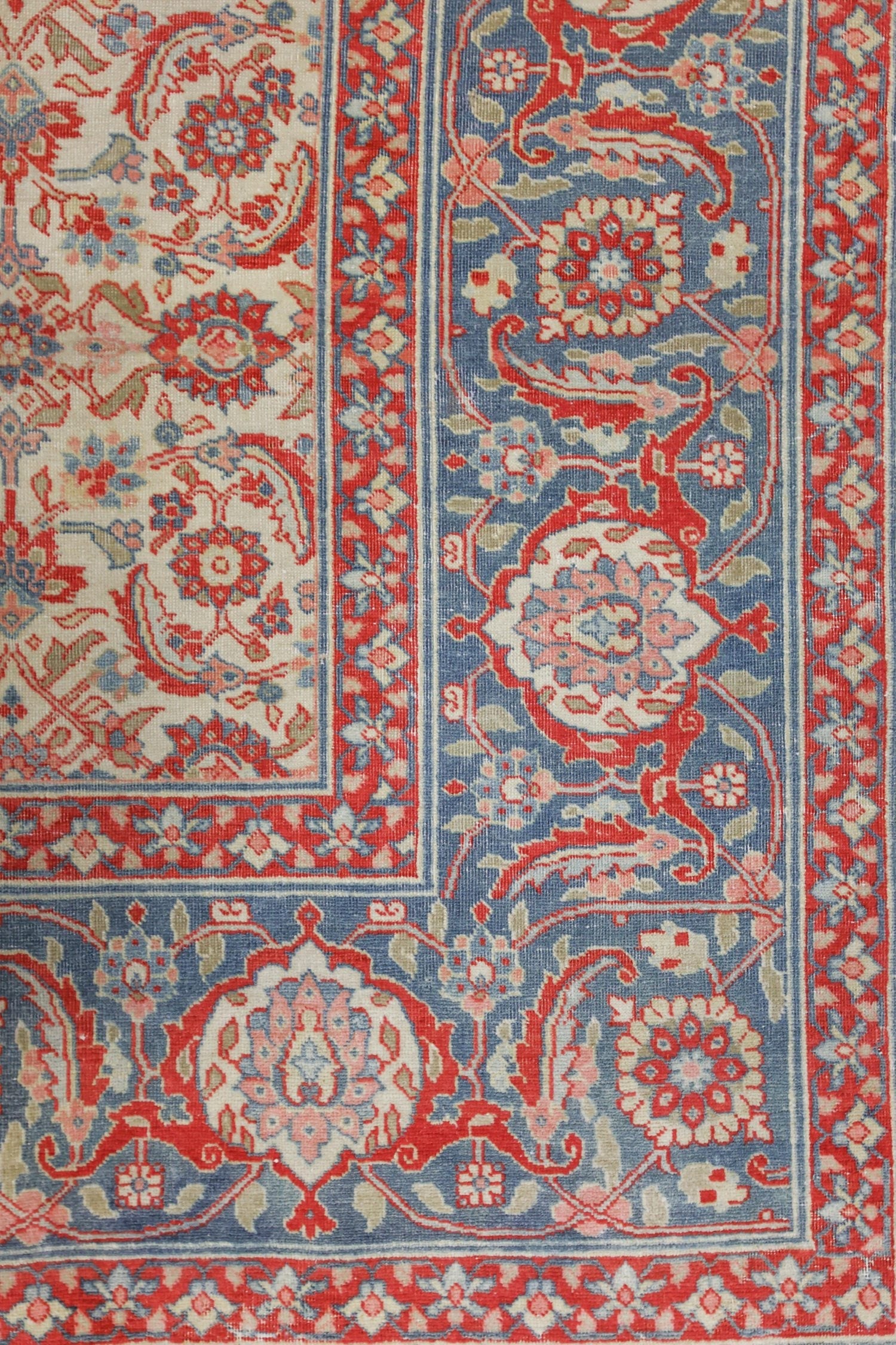 Vintage Tabriz Handwoven Traditional Rug, J73403