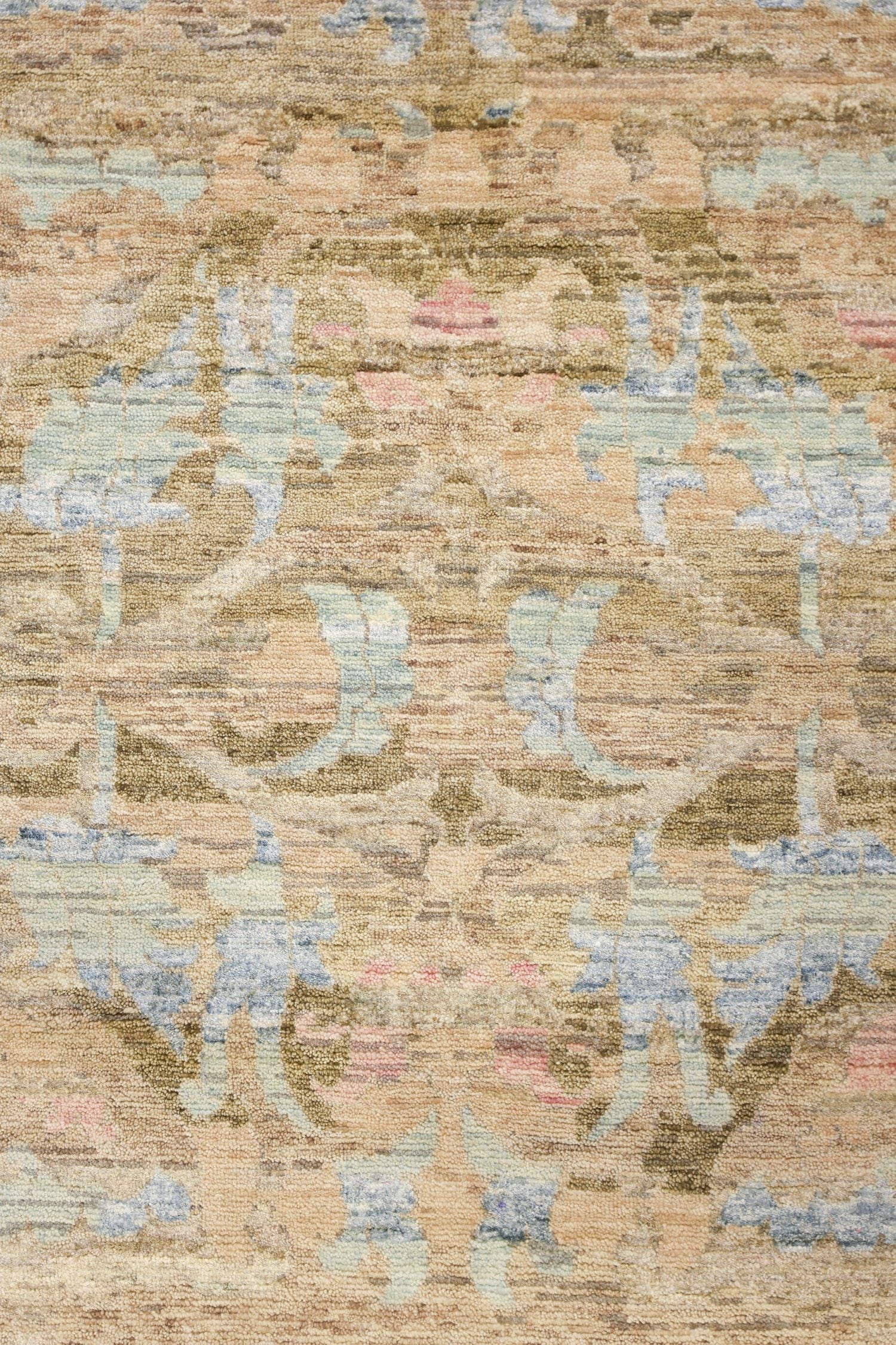 Voysey Handwoven Traditional Rug, J76094