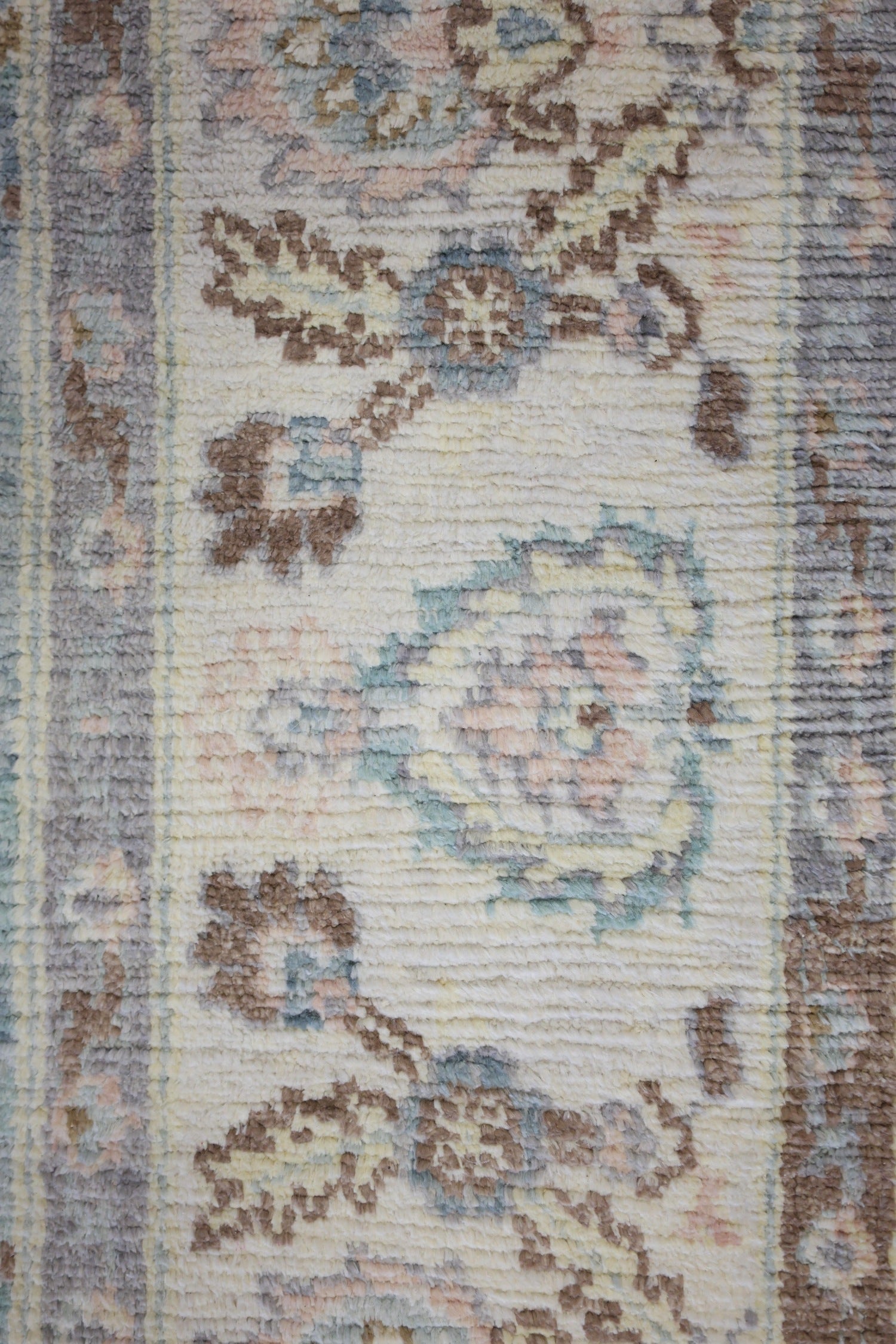 Amritsar Handwoven Transitional Rug, J73796