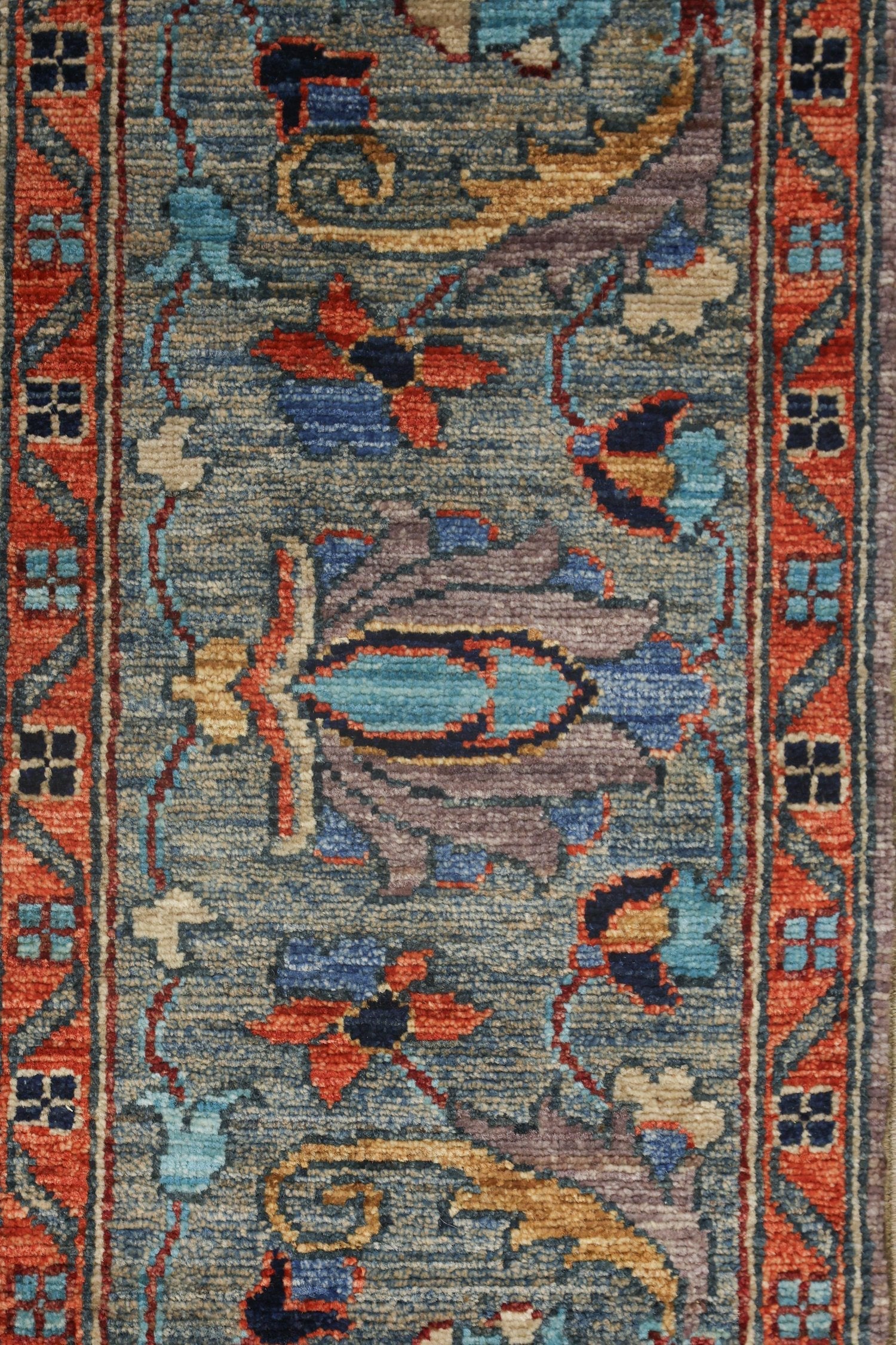 Arabesque Handwoven Transitional Rug, J75181