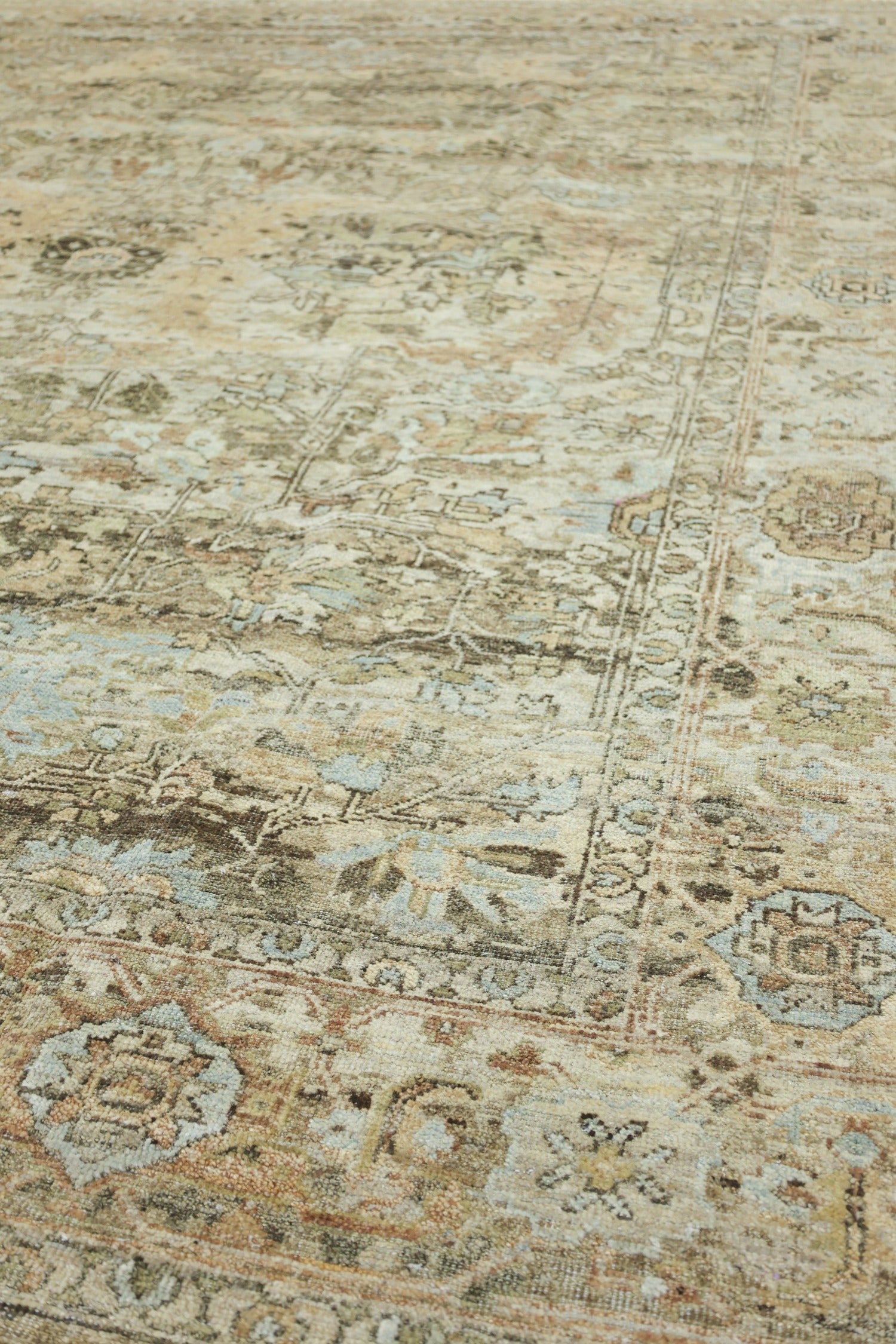 Erased Serapi Handwoven Transitional Rug, J75772