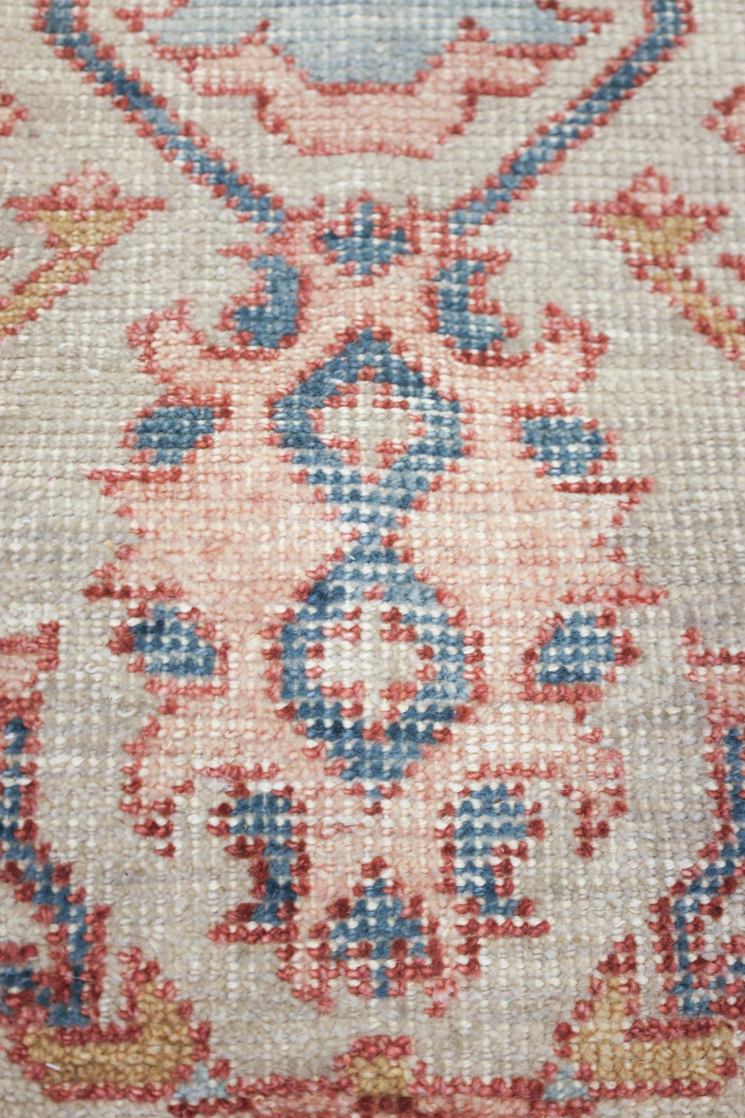 Ferahan Handwoven Transitional Rug, J75693