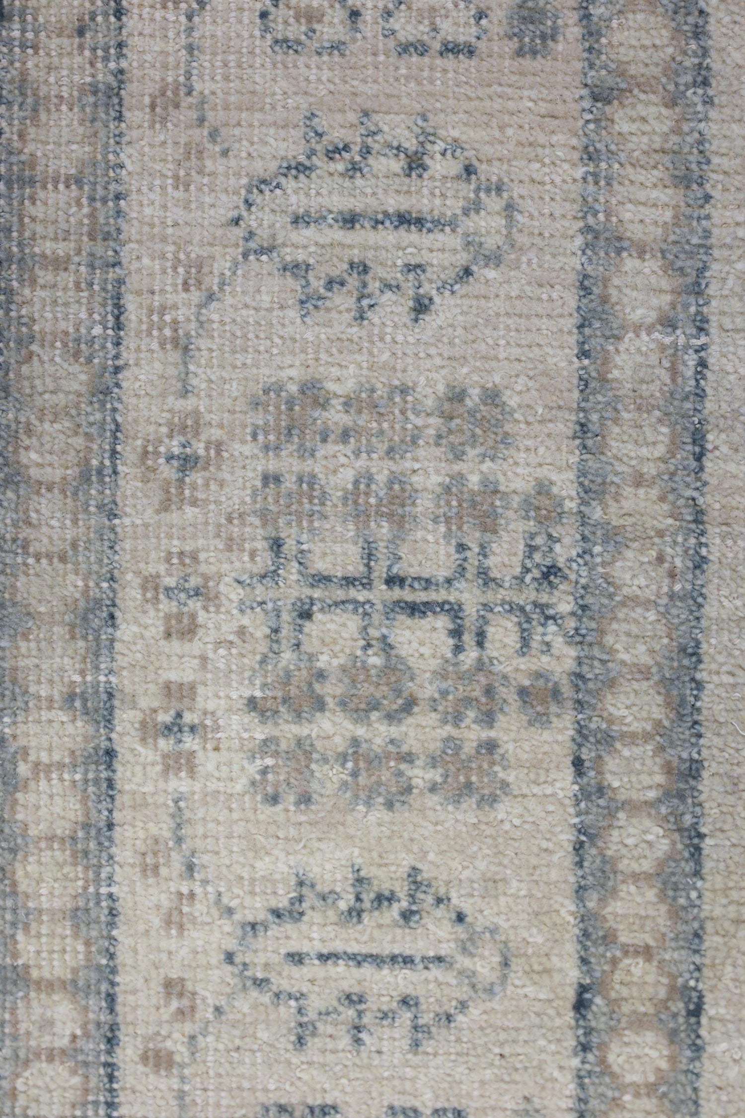 Ferahan Handwoven Transitional Rug, J75694