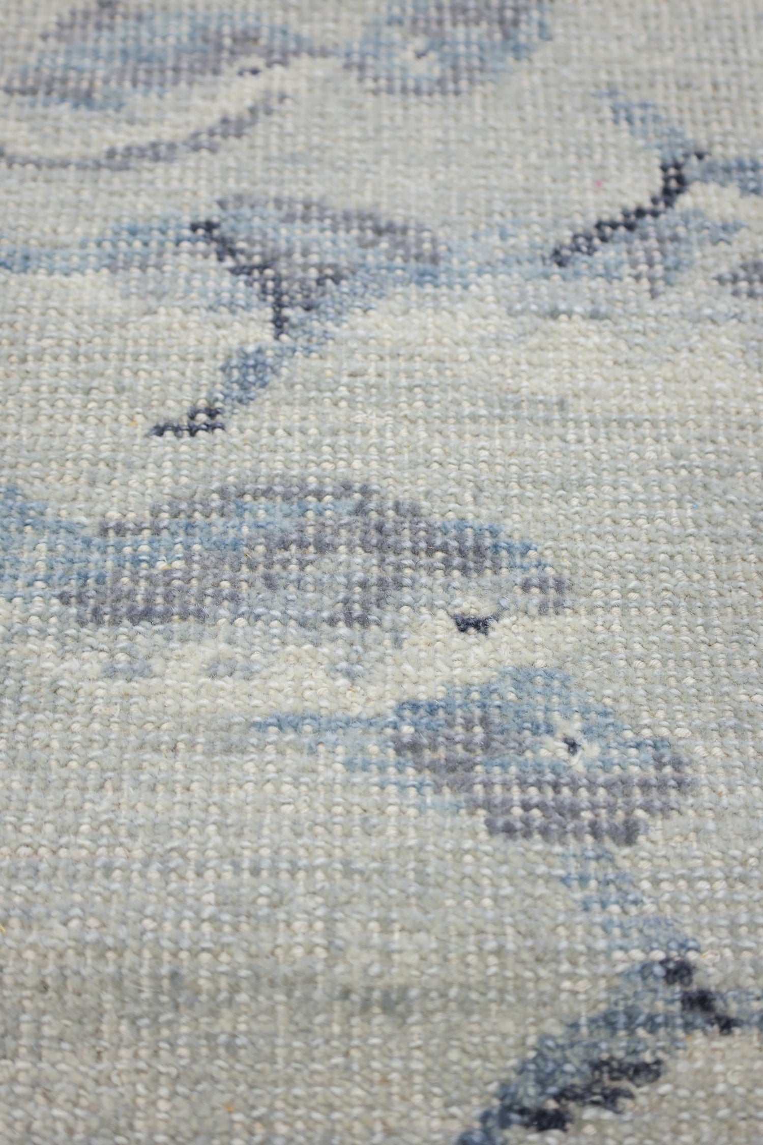 Fish School Handwoven Transitional Rug, J75742