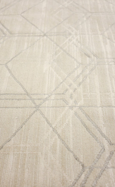 Foursquare Handwoven Transitional Rug, J74024