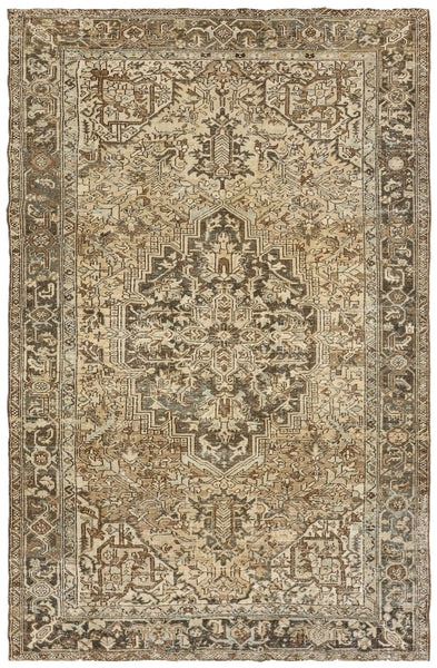 Vintage Heriz Handwoven Transitional Rug